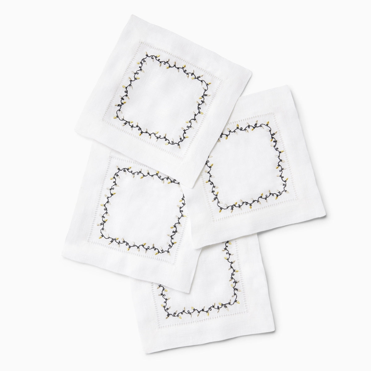 Compilation of Sferra Luci Cocktail Napkins Gold/Silver Pack of 4