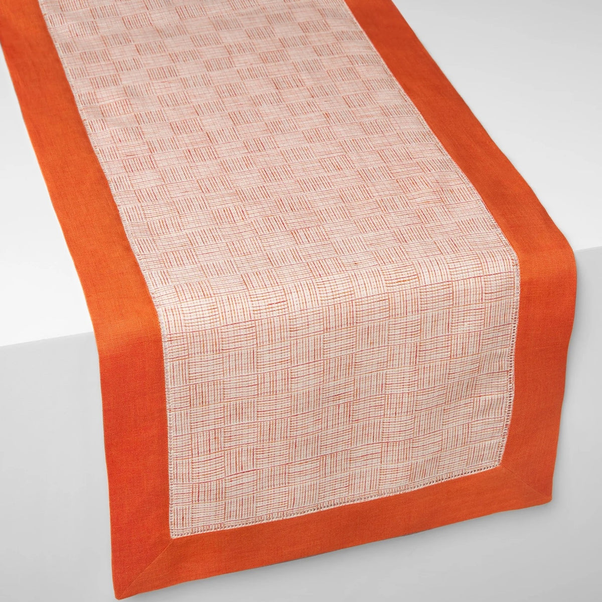 Table Runner of Sferra Mikelina Table Linens in Color Tangerine