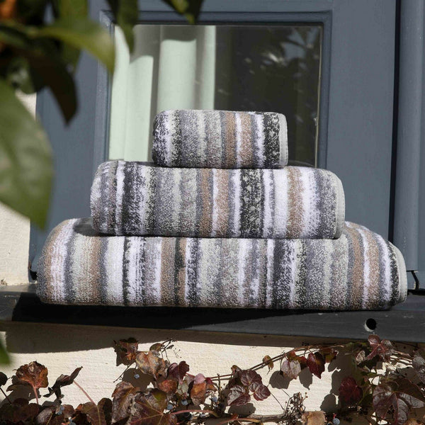 Graccioza Venice Bath Towels and Rugs (Multi/Baltic)