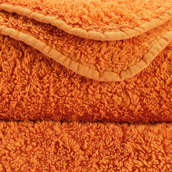 http://flandb.com/cdn/shop/products/Abyss-Super-Pile-Bath-Towels-Swatch-Tangerine-614_600x.jpg?v=1673528628