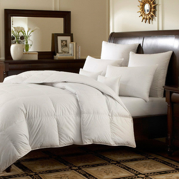 Downright Logana 920 Fill Power Canadian Comforter Summer Weight Lifestyle Fine Linens