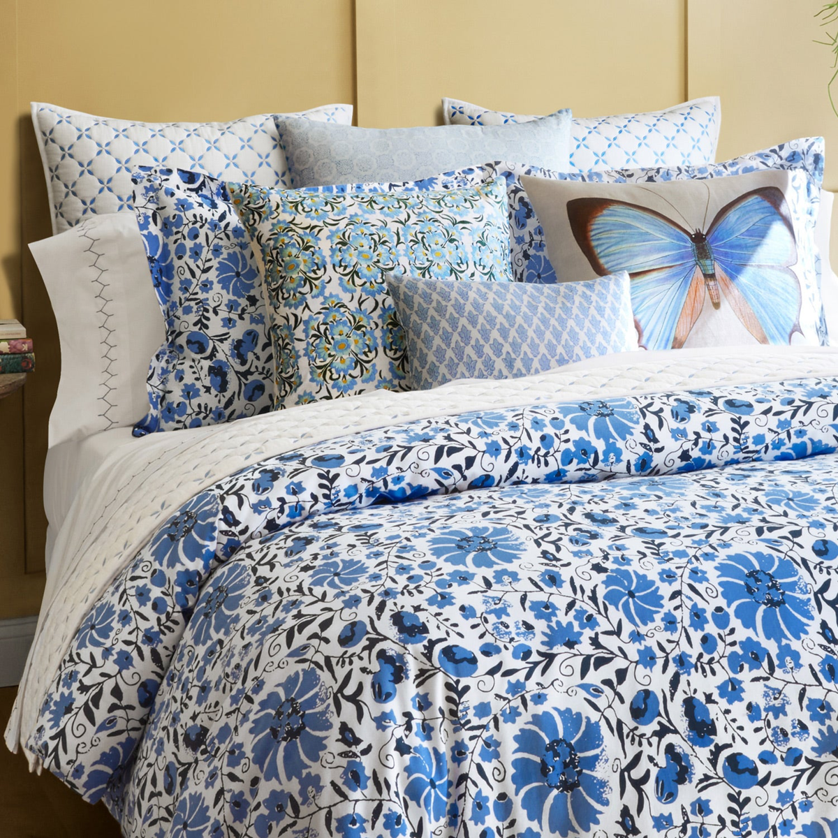 Blue Themed Full Bedding Combination with John Robshaw Layla Collection in Azure Color