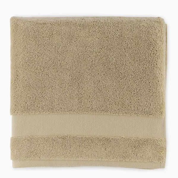 http://flandb.com/cdn/shop/products/Sferra-Bello-Bath-Towels-Almond-Main_600x.png?v=1668167916