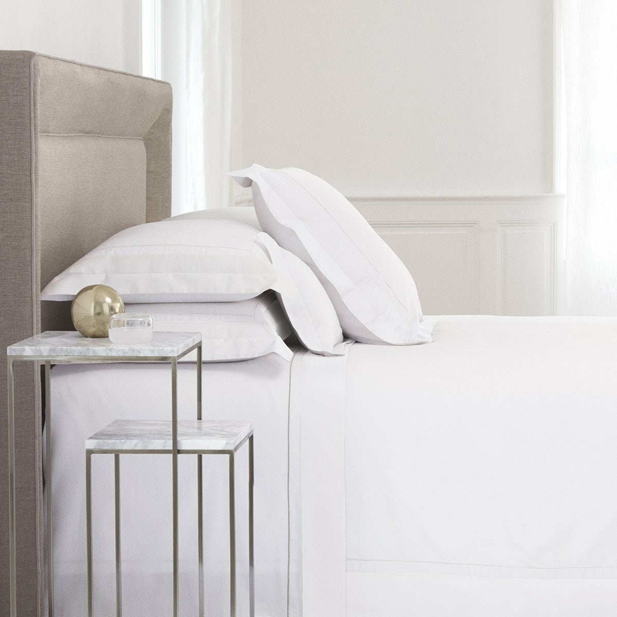 Yves Delorme Lutece Bedding Main Blanc (White) Fine Linens