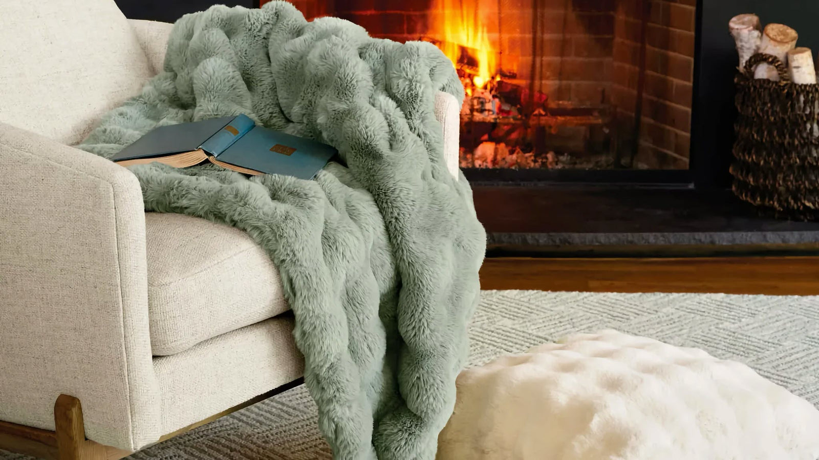 Warm Luxury Blanket Buyer’s Guide