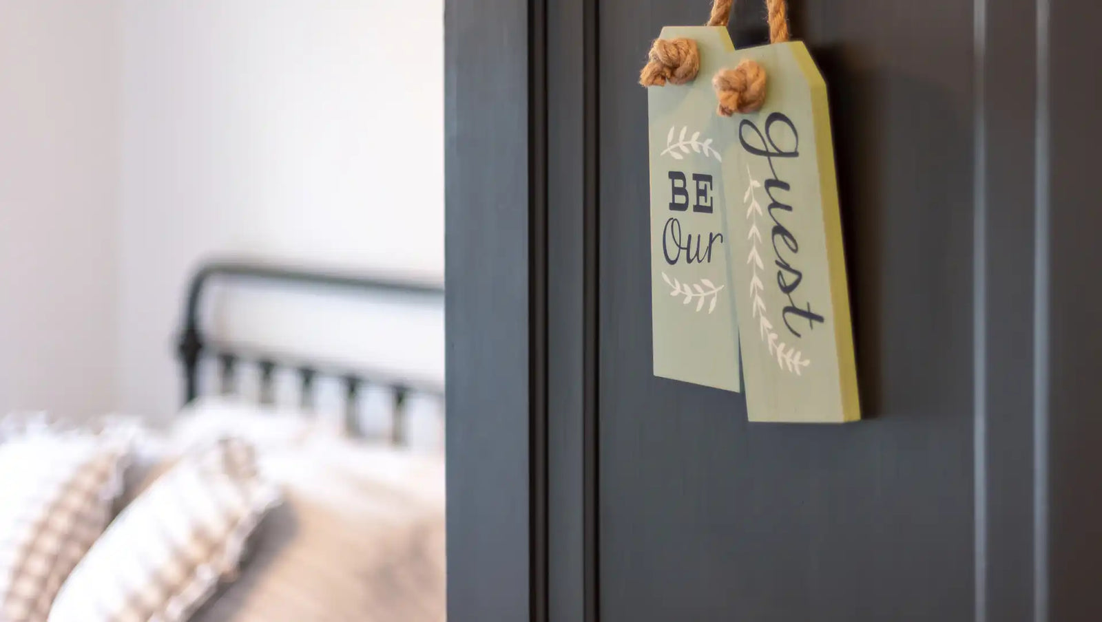 Holiday 2022 from Fine Linen and Bath: Host Your Guests in Luxury and Comfort