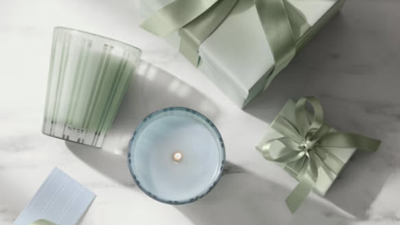 2024 Holiday Gift Guide for Bedroom Bliss