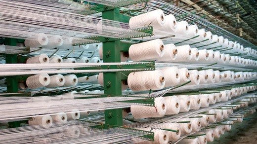 Buyer Beware: Avoid These Five Luxury Sheet Thread Count Scams Multiple White Thread Factory