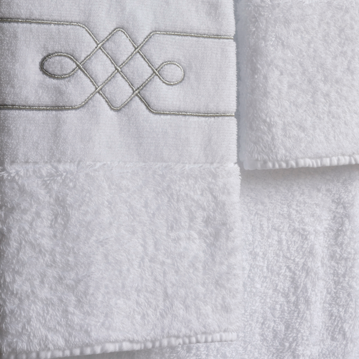 Abyss Lasso Embroidered Bath Towels in Silver