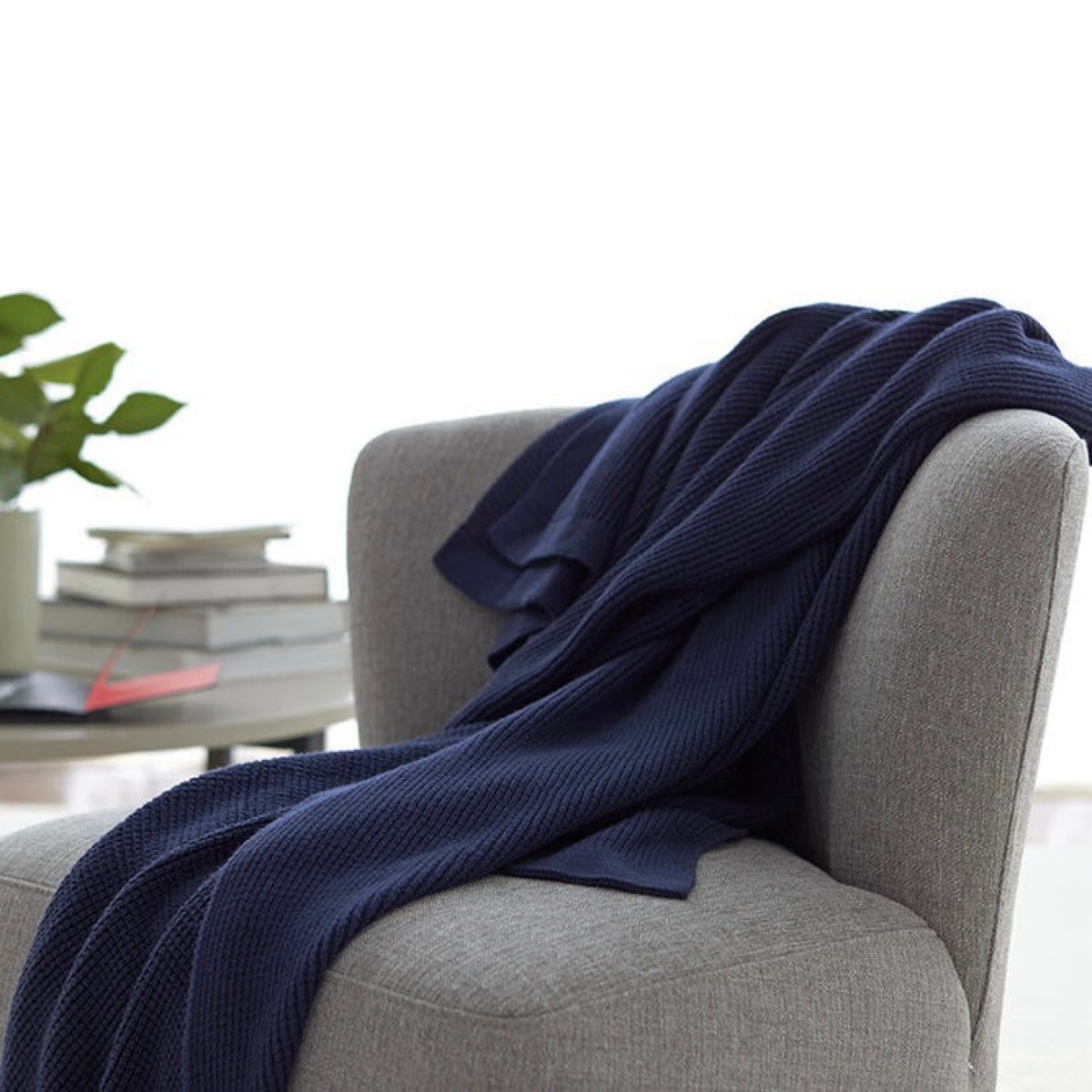 Closeup of Amalia Elemento Throws in Midnight color