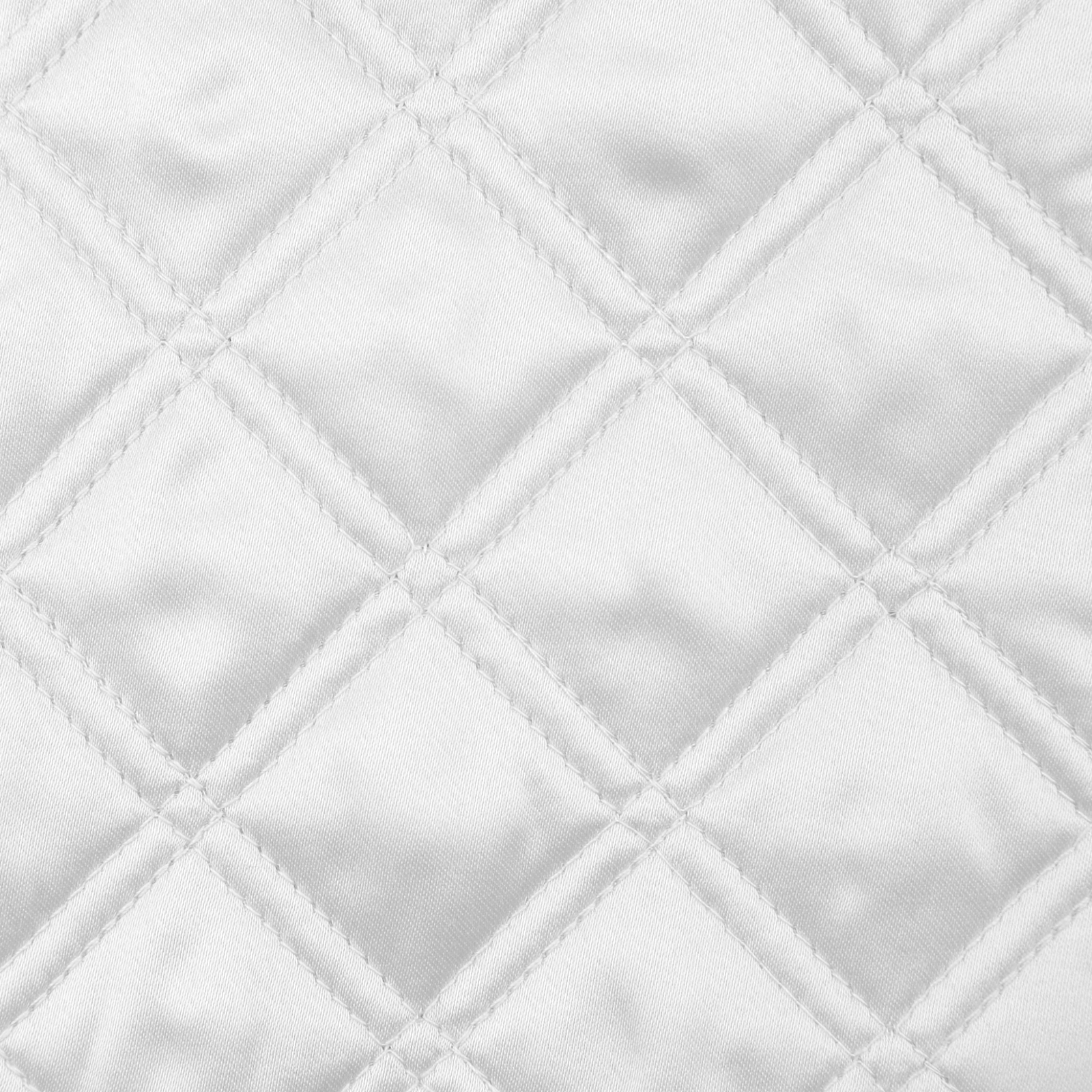 Ann Gish Double Diamond Coverlet Set in White