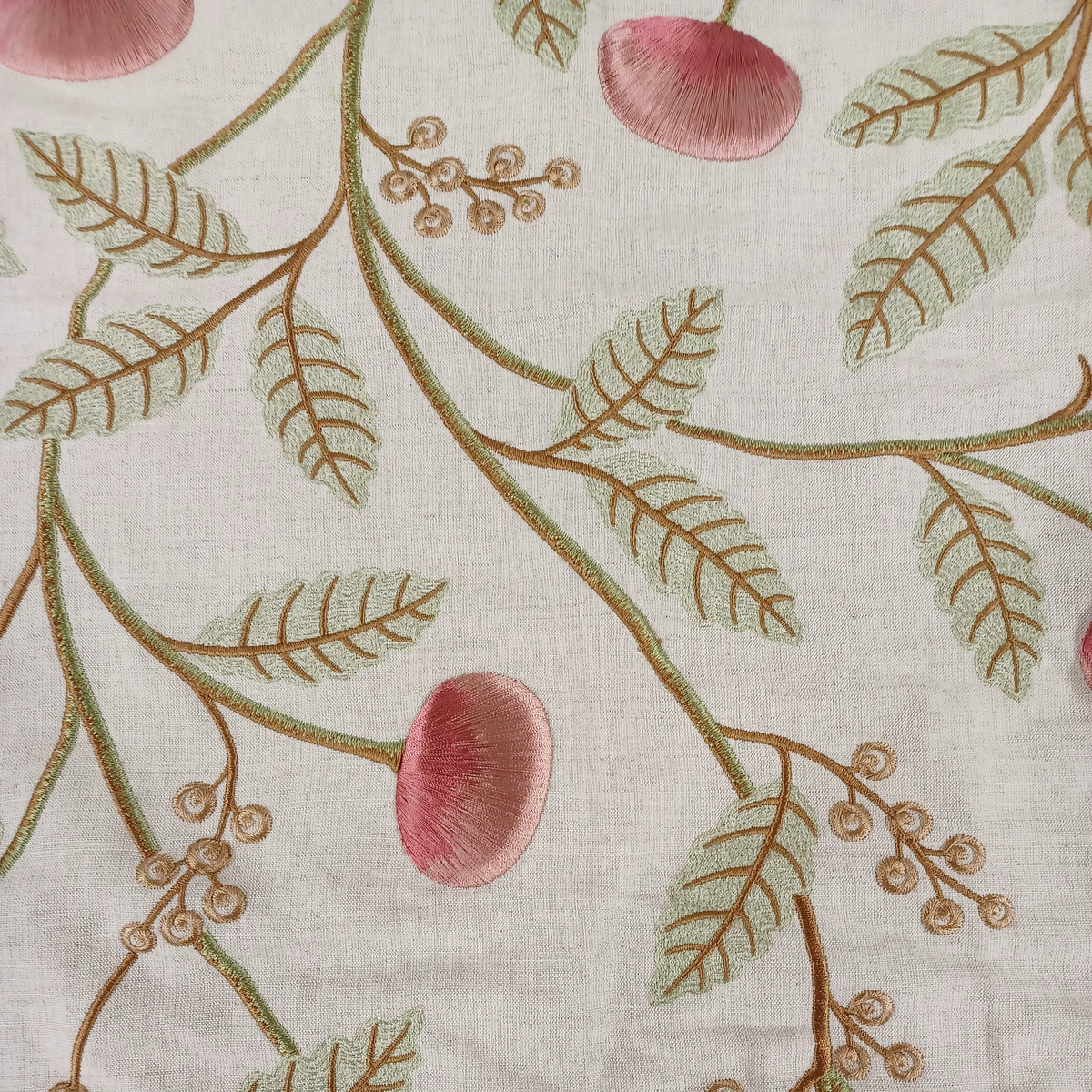 Swatch Sample of Ann Gish Joliet Throw and Decorative Pillow