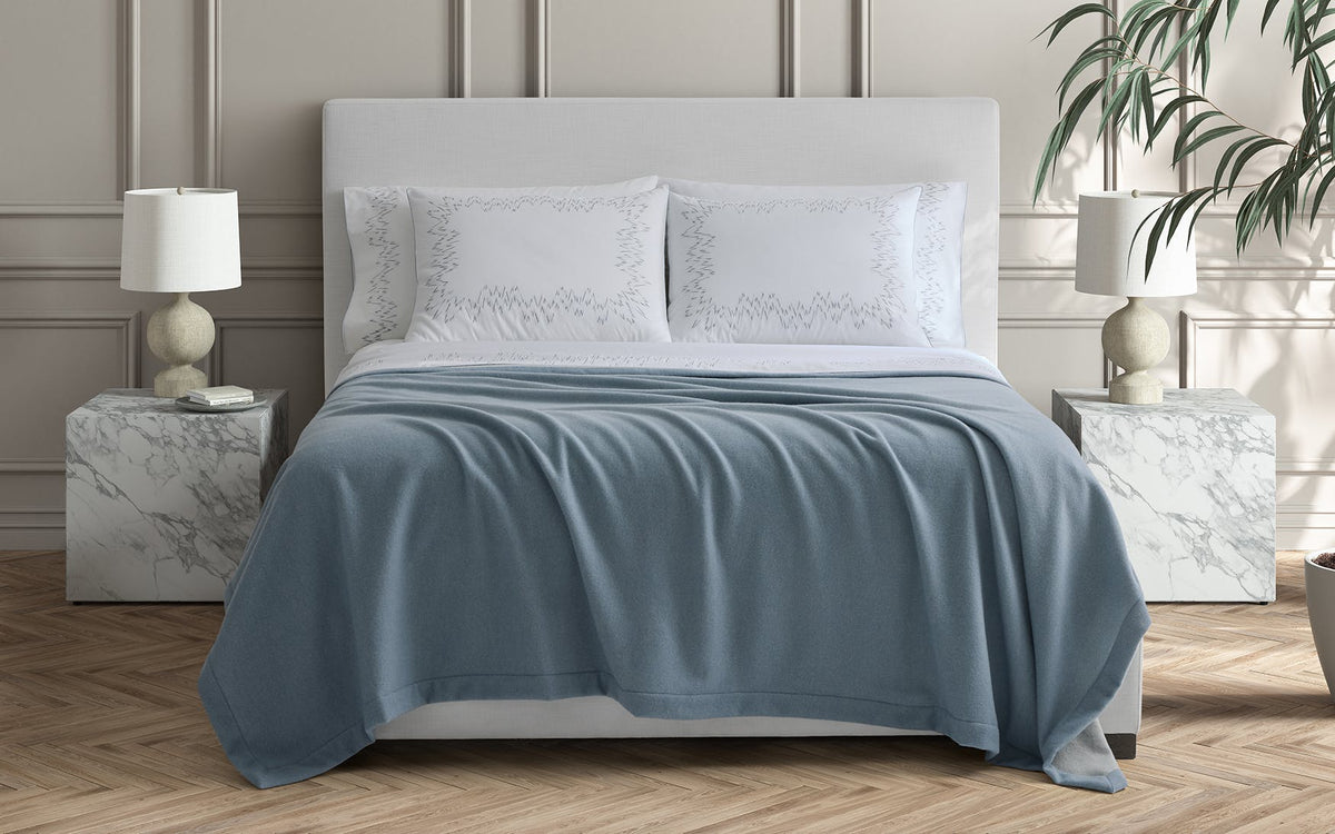 Matouk Aries Bedding Collection - Wave
