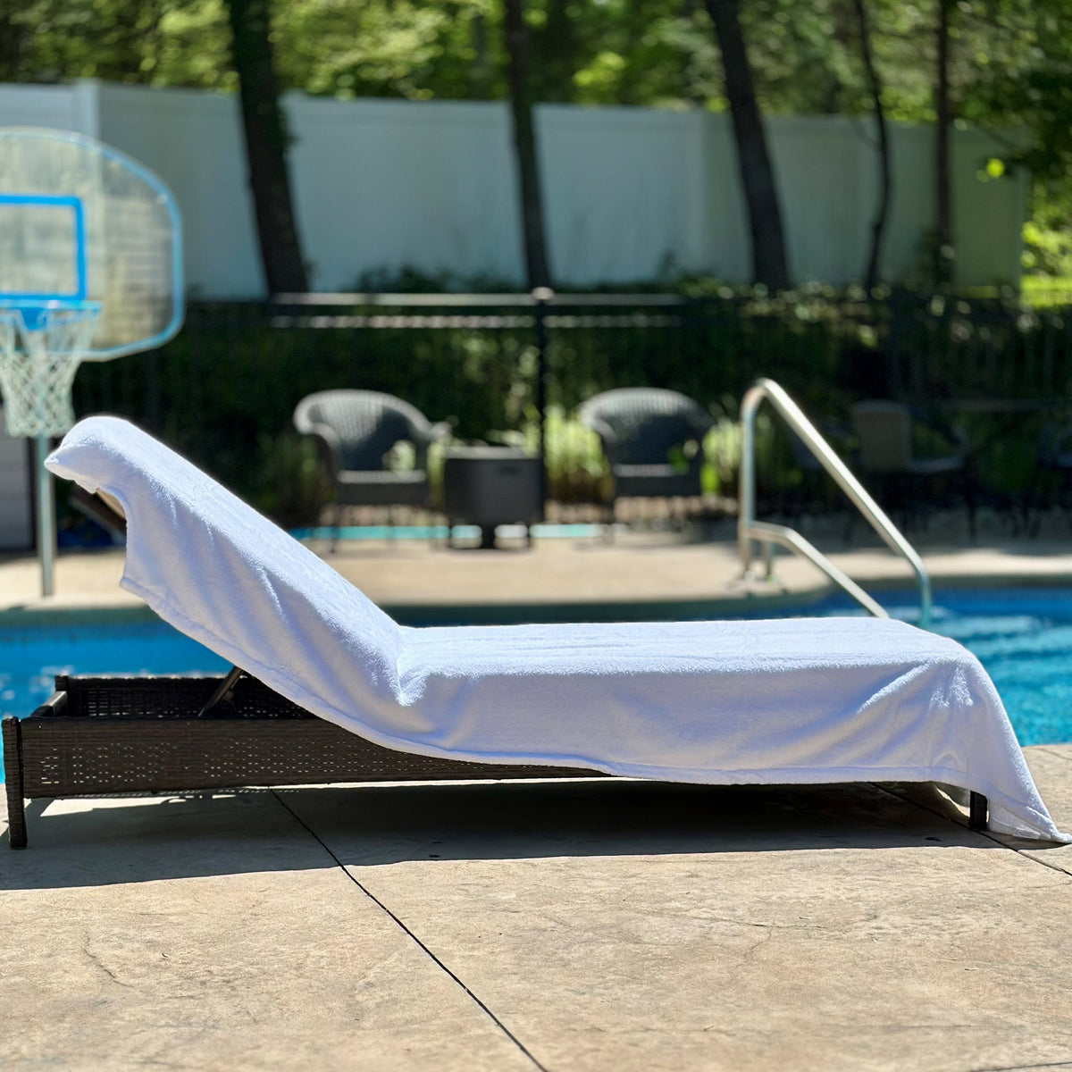 ARLU Lounge Chair Cover White - side view by pool