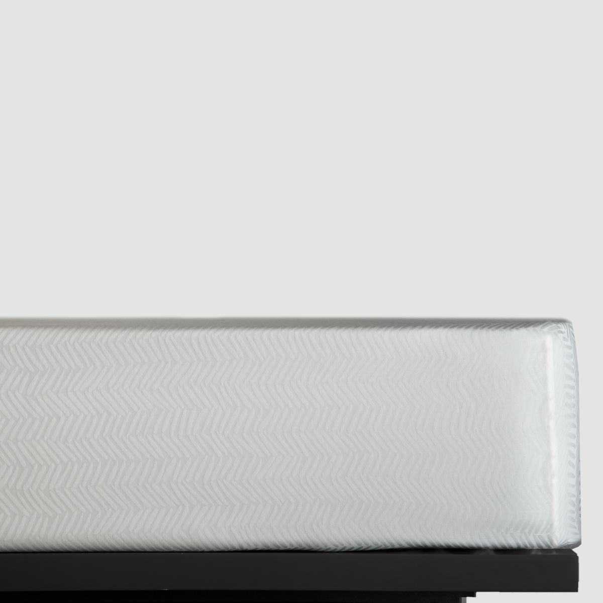 Fitted Sheet Closeup of Pearl BOVI Olivia Bedding