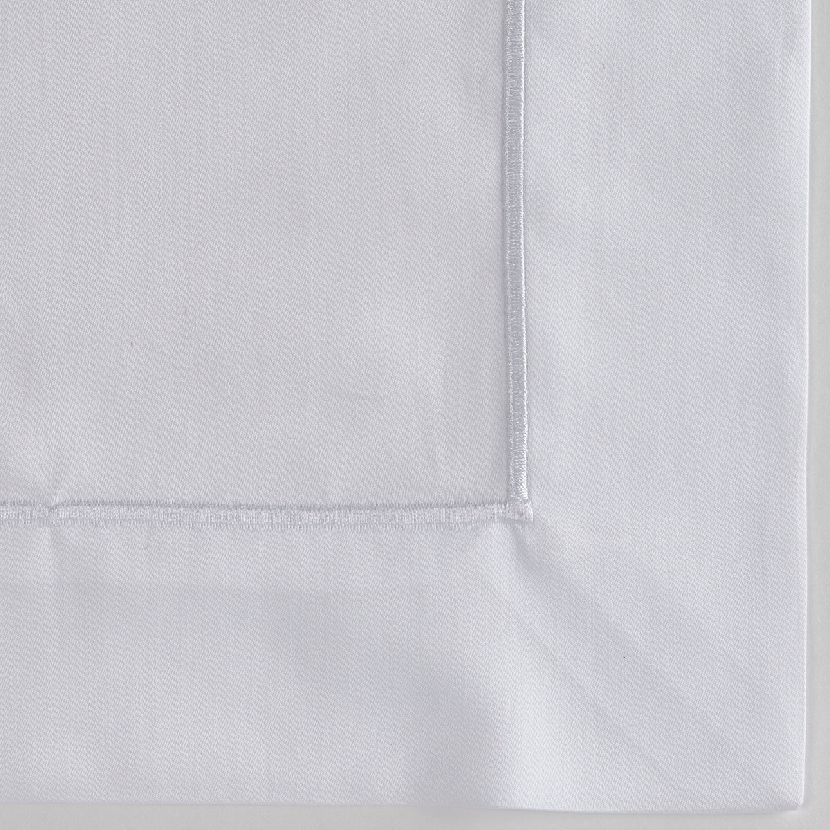 Closeup of Fabric of Celso de Lemos Bourdon Bedding White Color