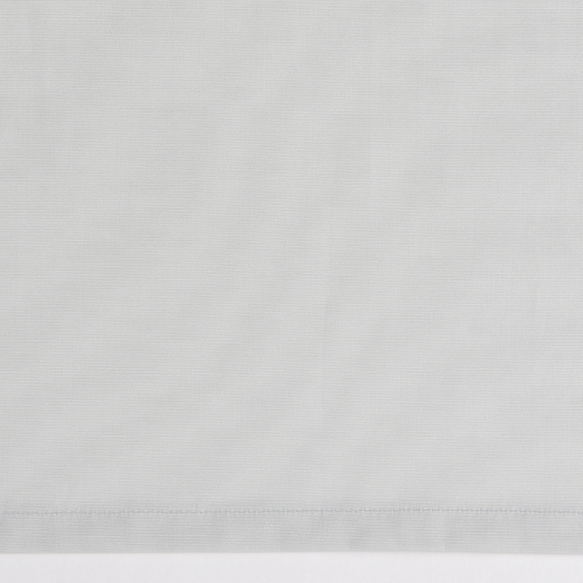 Closeup of Fabric of Celso de Lemos Estrela Bedding Perle Color