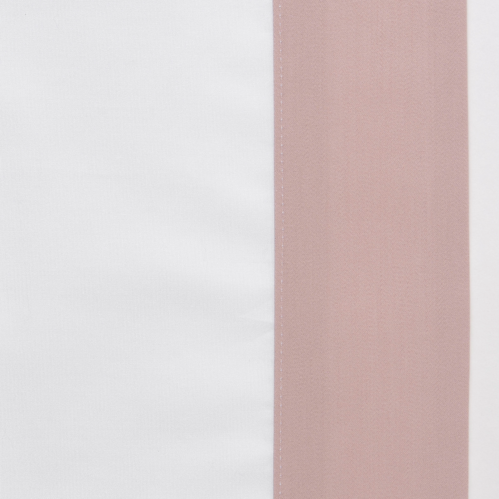 Full Bed Dressed in Celso de Lemos Hella Bedding with Nuage Rose Colored Swatch