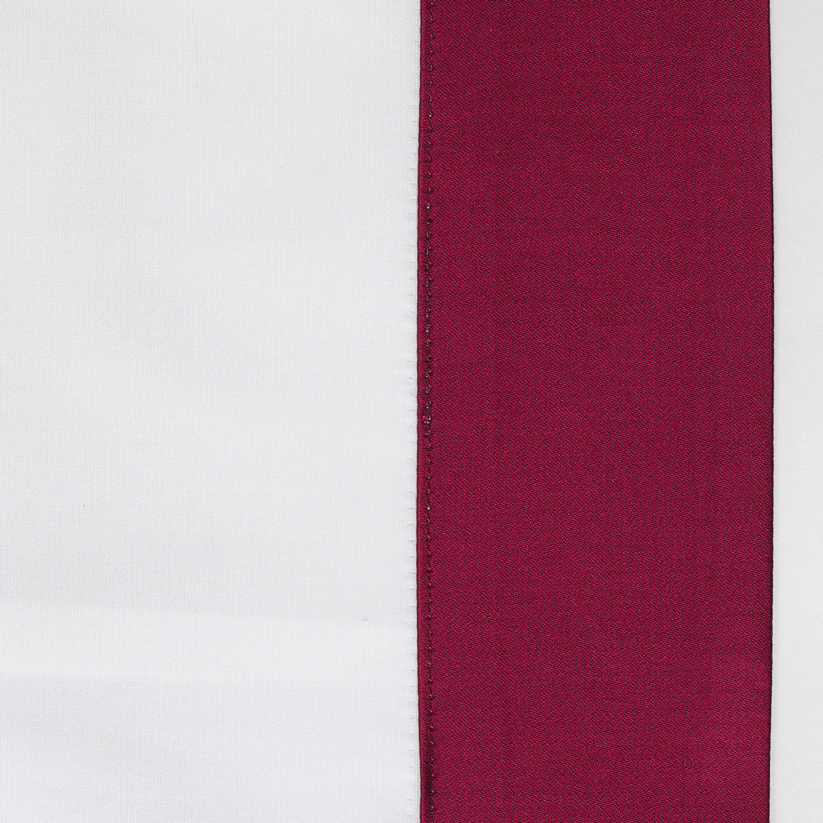 Full Bed Dressed in Celso de Lemos Hella Bedding with Rubis Colored Swatch