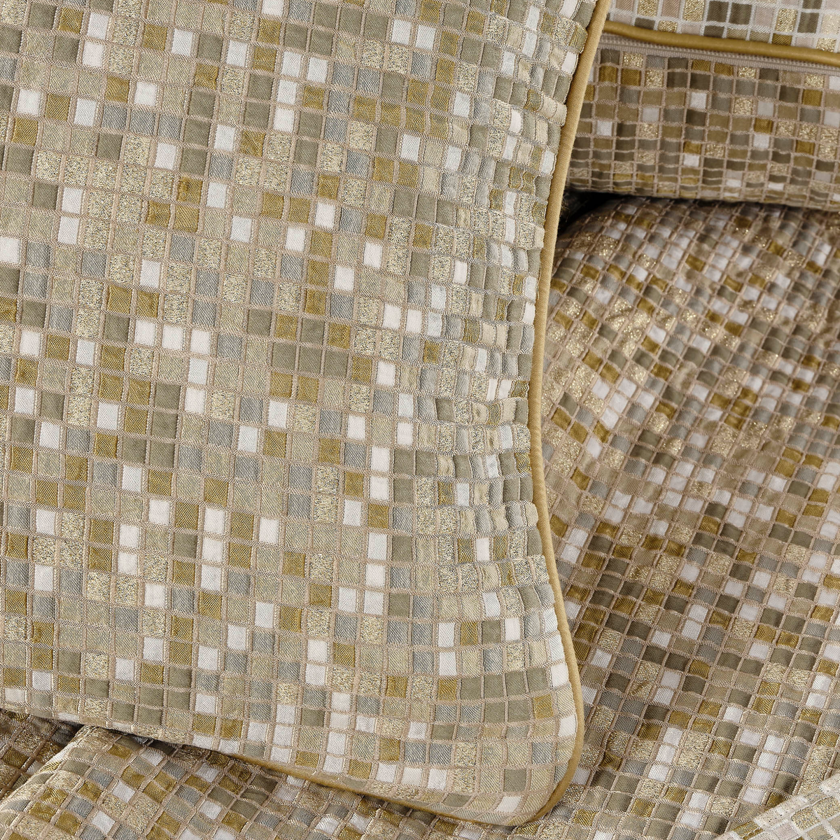 Closeup of Sham Edges of Celso de Lemos Mosaic Collection