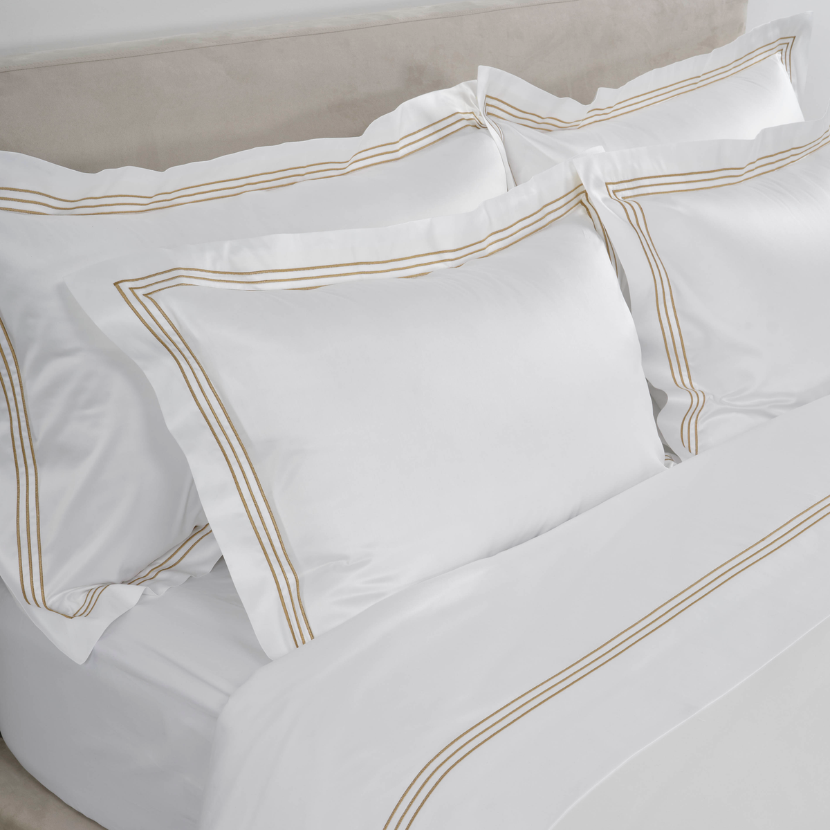 Pillowcases of Celso de Lemos Ram Collection in Gold Color