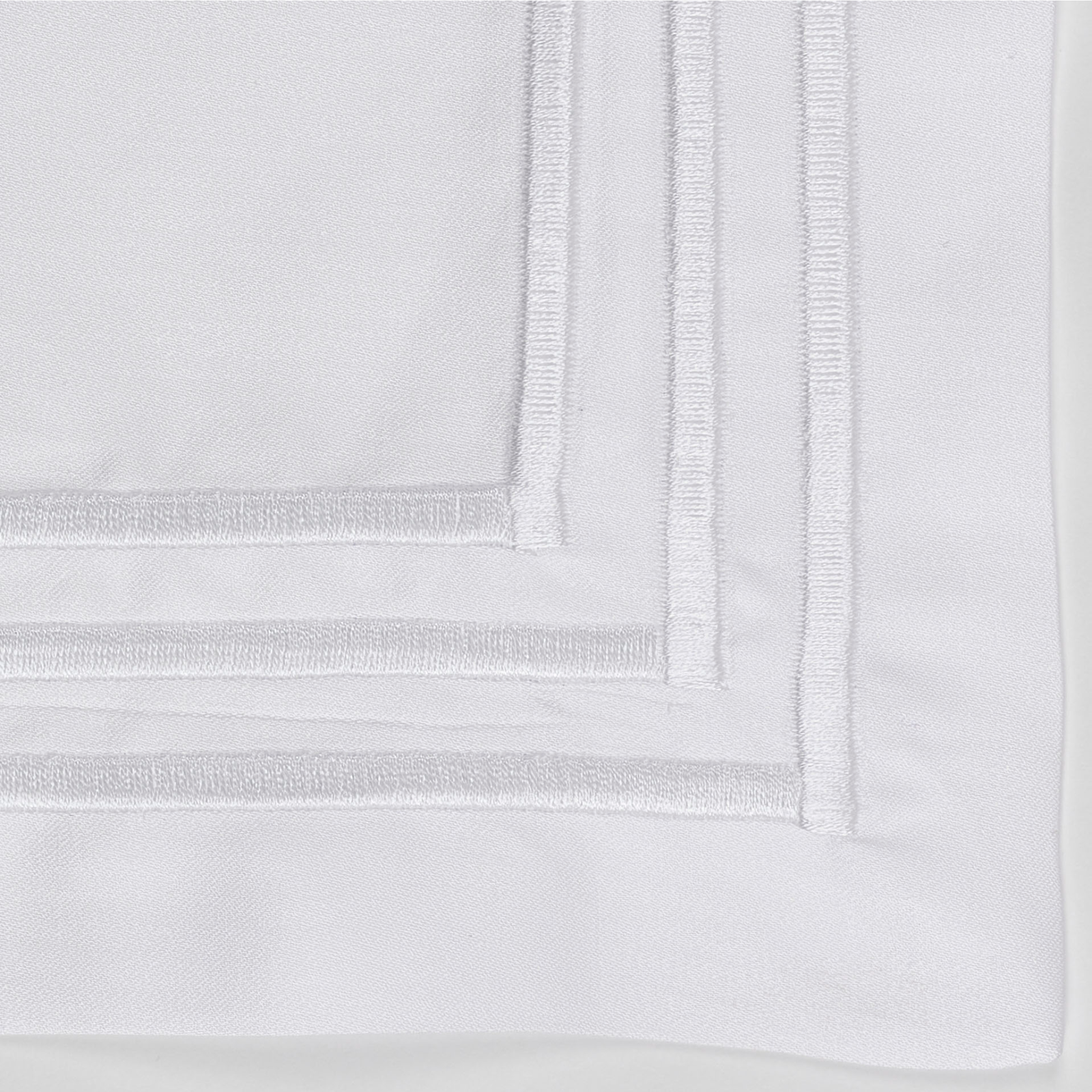 Full Bed Dressed in Celso de Lemos Ram Collection with White Swatch