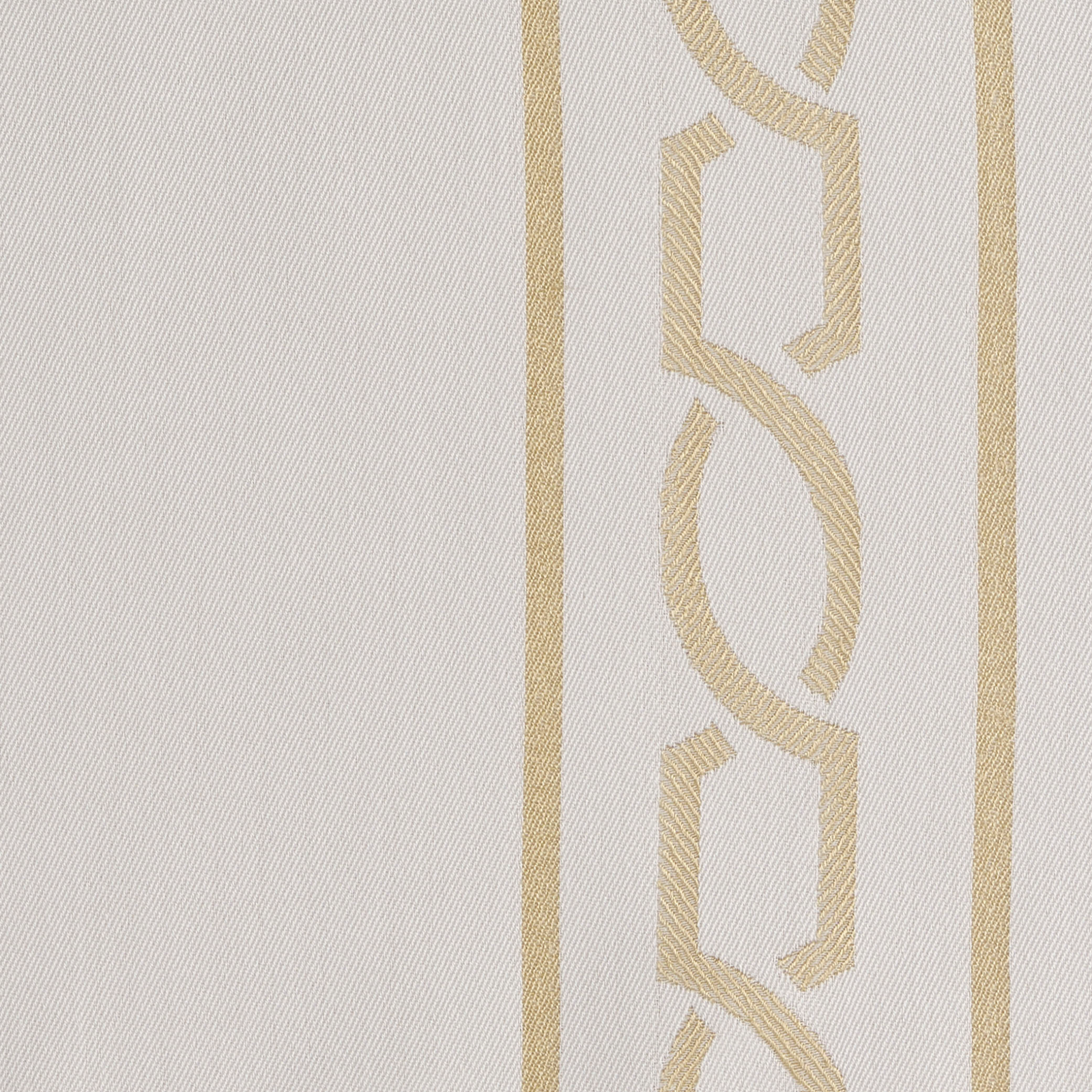 Lifestyle Shot of Celso de Lemos Versailles Bedding in Brightly Lit Room