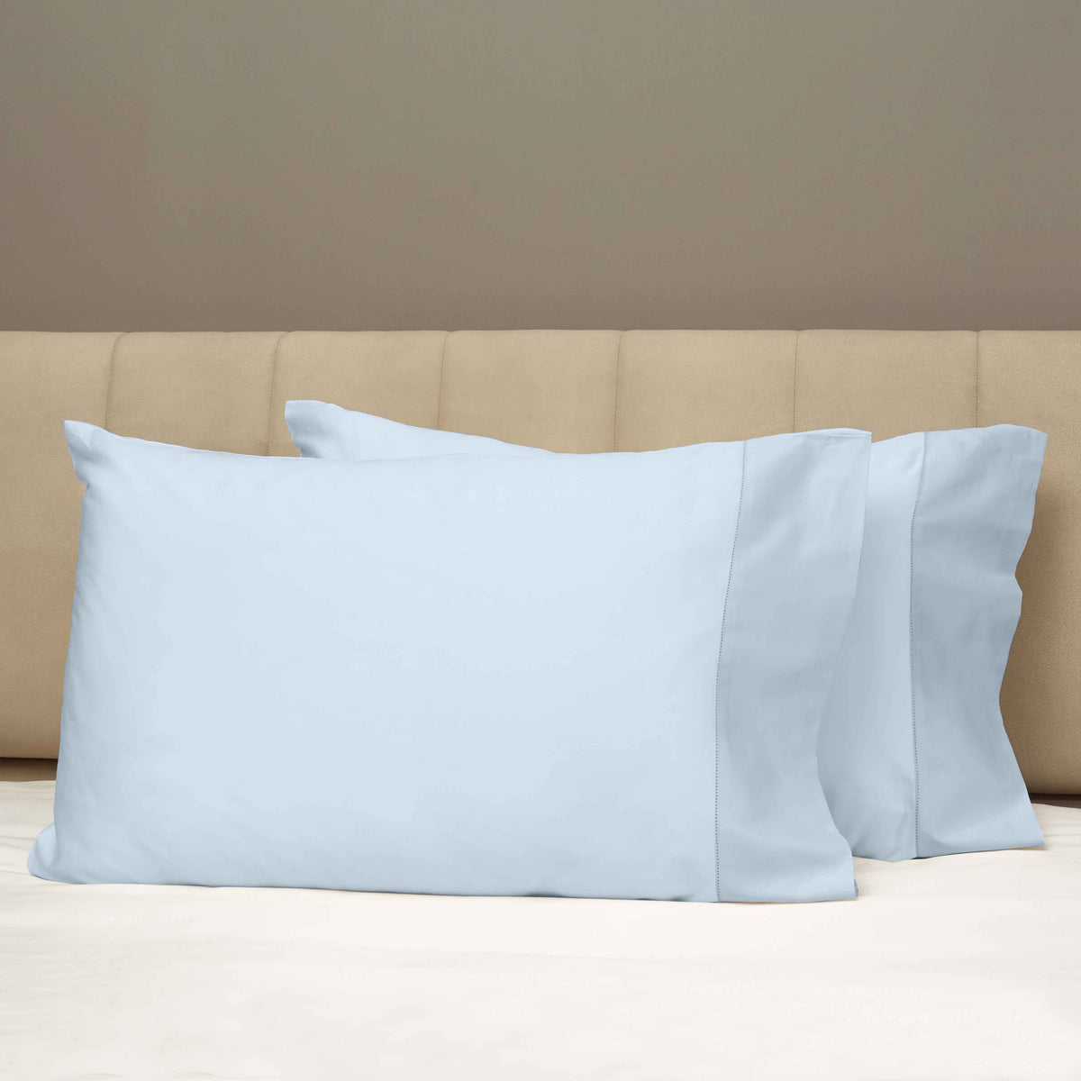 Closeup View of Signoria Raffaello Pillowcases in Sky Blue Color