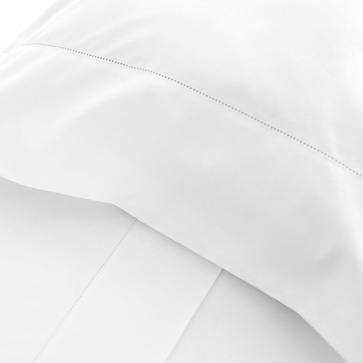 Detail Image of Signoria Tuscan Dreams Pillowcases and Flat Sheet