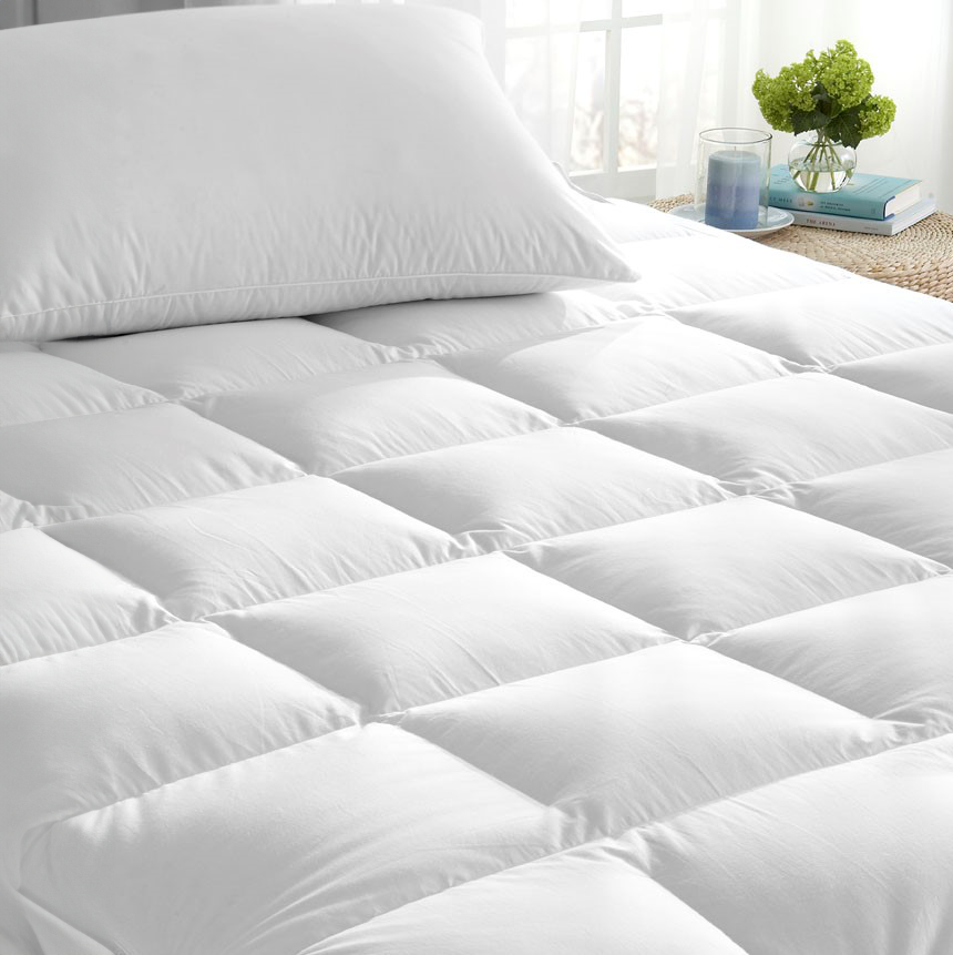 Closeup of Downright White Goose Down Luxury Mattress Pad