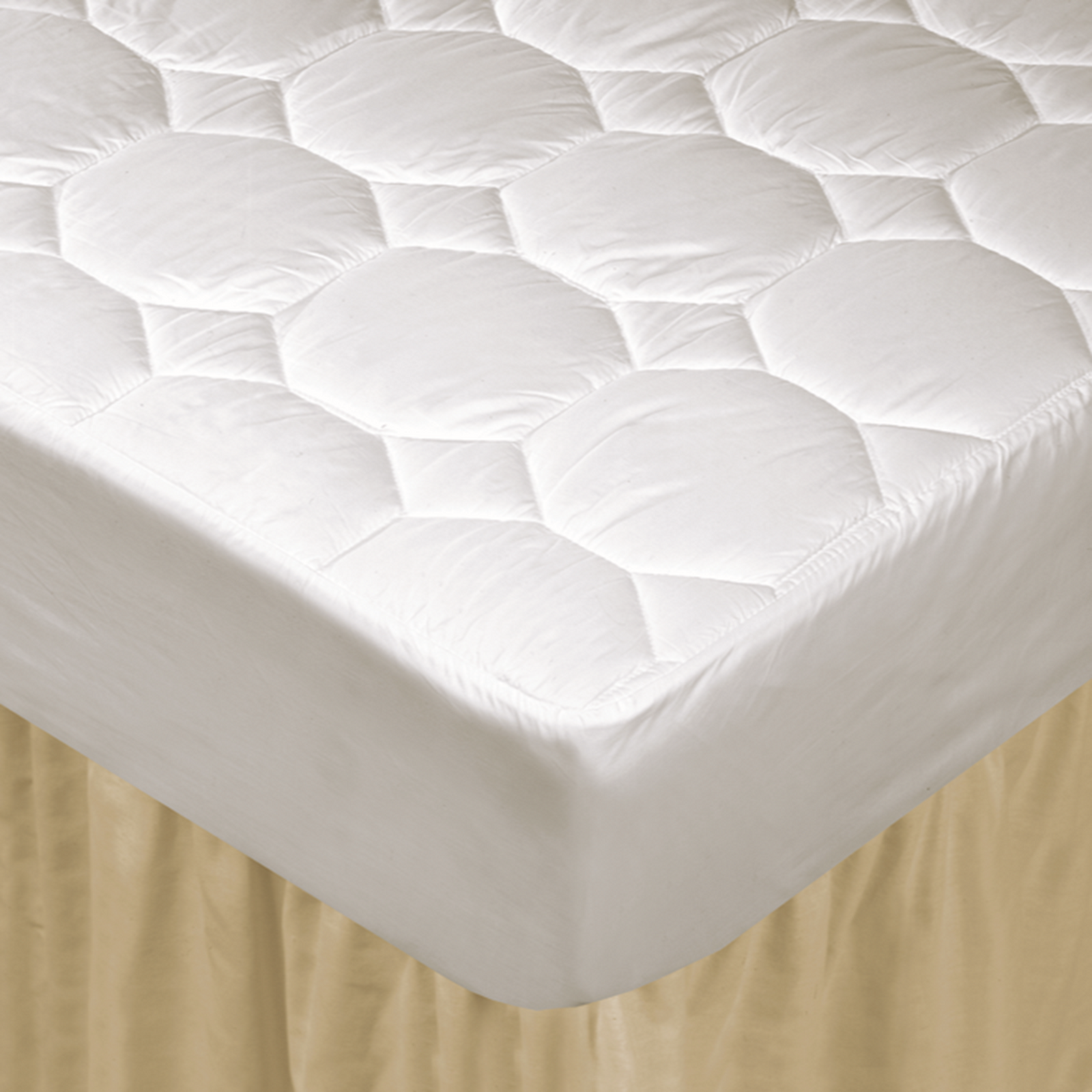 Closeup View of Downtown Company Luxury Cotton Mattress Pad