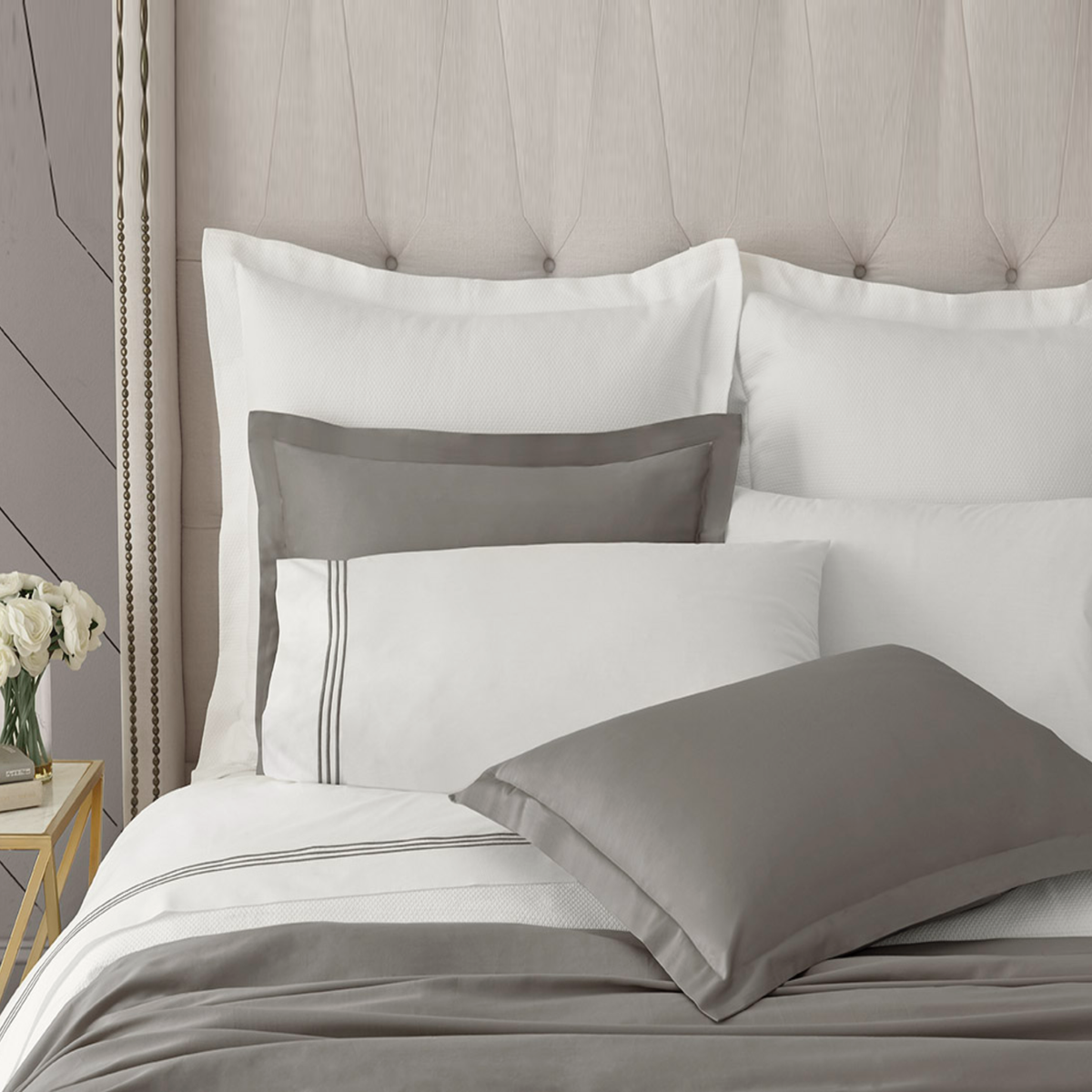 Duvet Set of Downtown Company Madison Bedding Collection in Gray Color