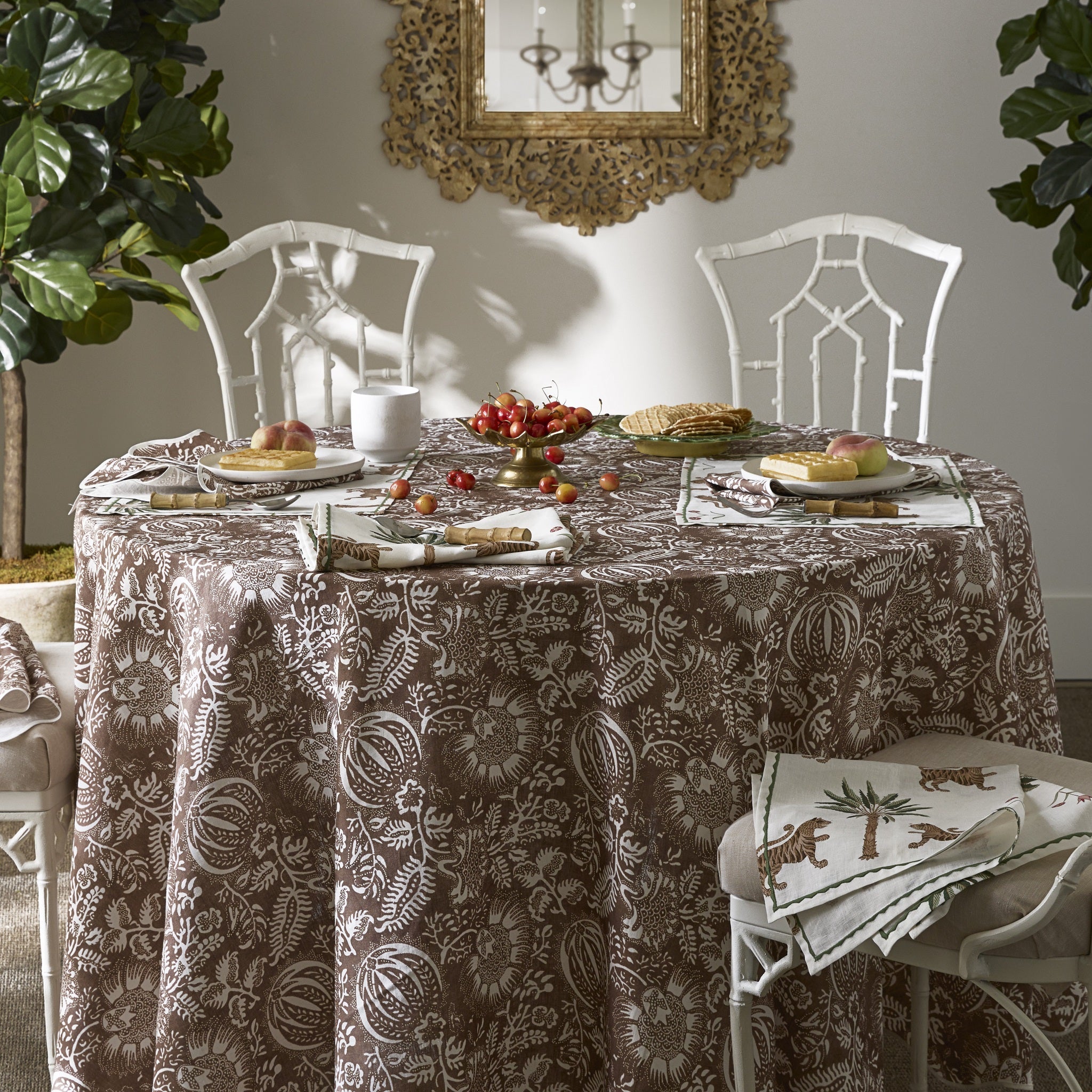Matouk Table Matouk Schumacher Granada Table Linens (Thistle) | Fine Linen Online ...