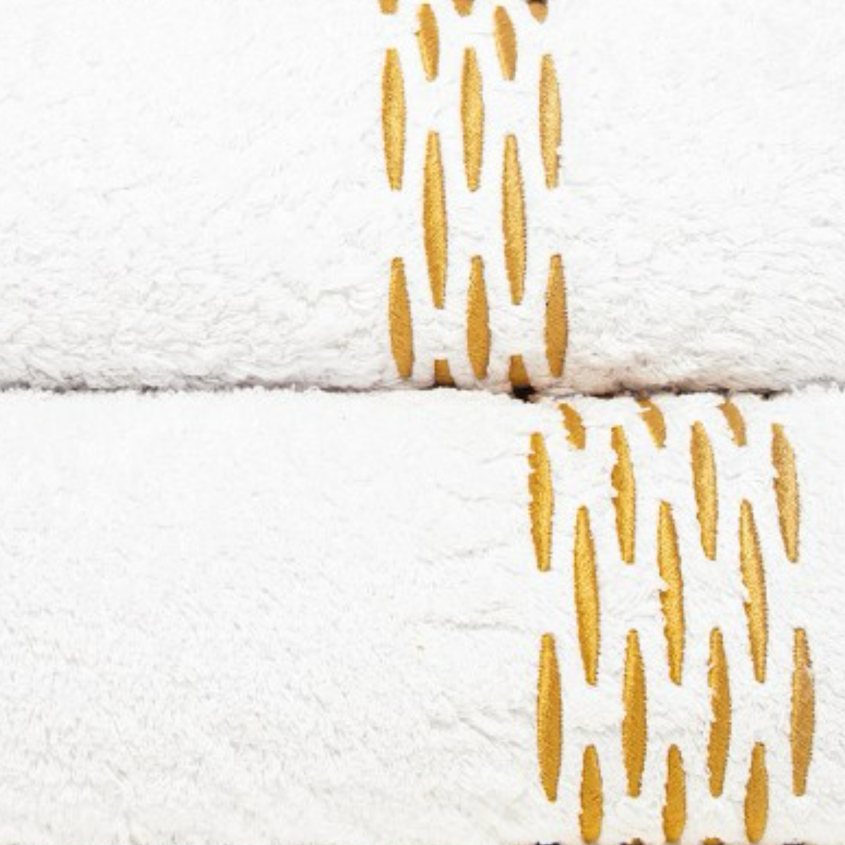 Graccioza Alhambra Bath Linens Swatch Gold Color
