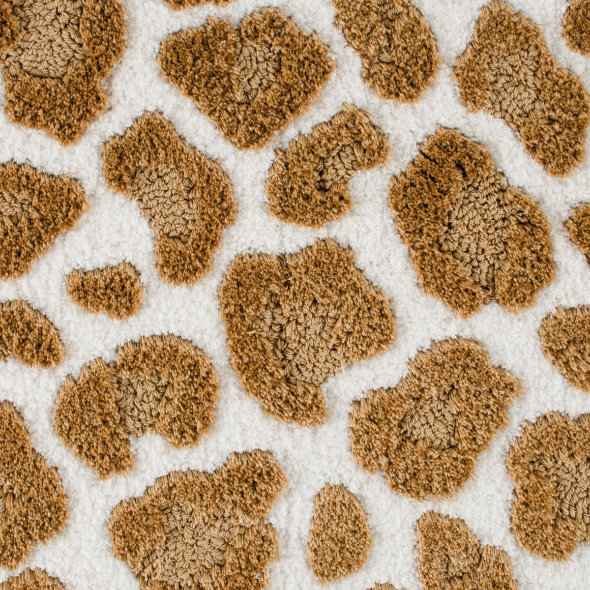 Closeup of Graccioza Giraffe Bath Rug