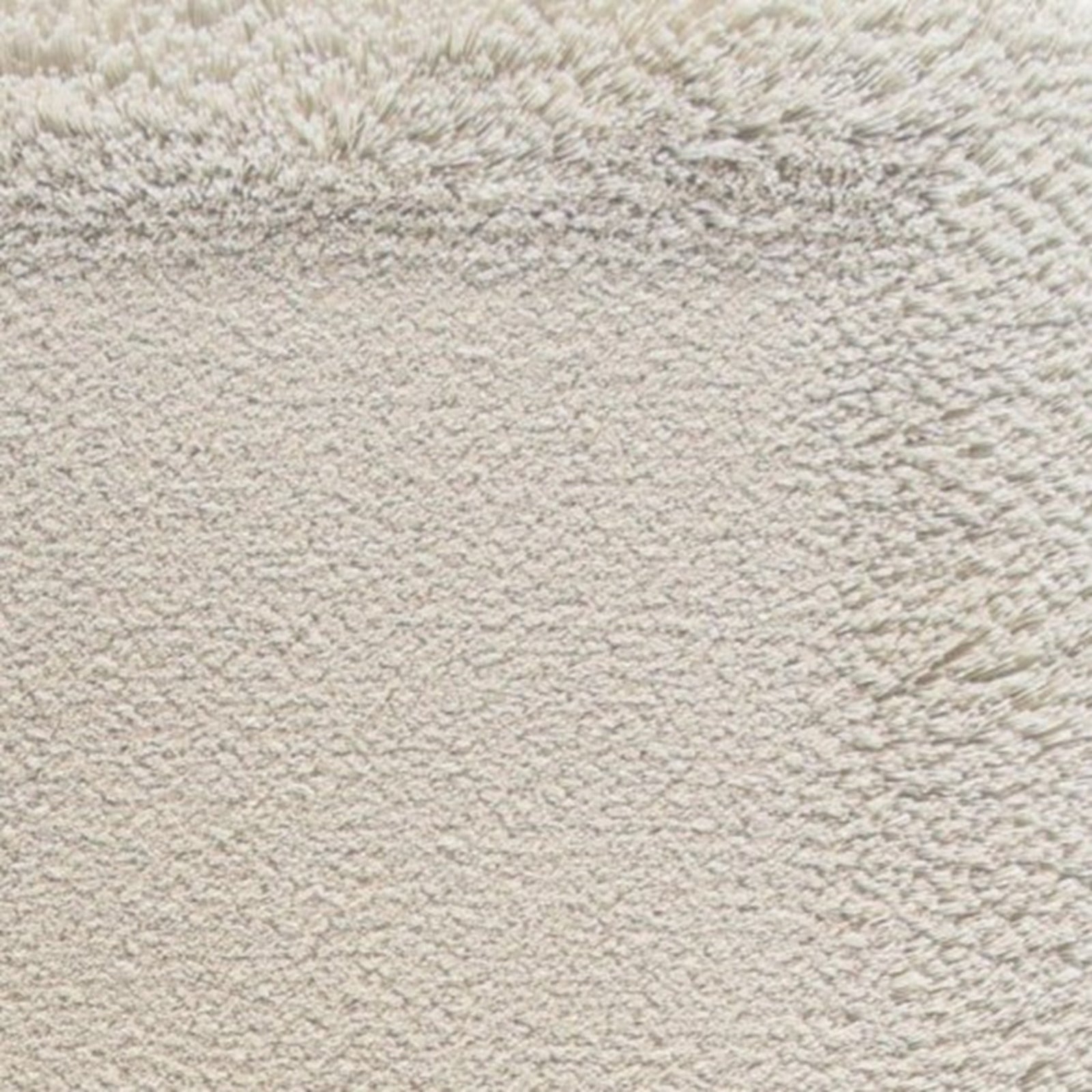 Lifestyle Image of Graccioza Grand Egoist Bath Rug in Fog Color