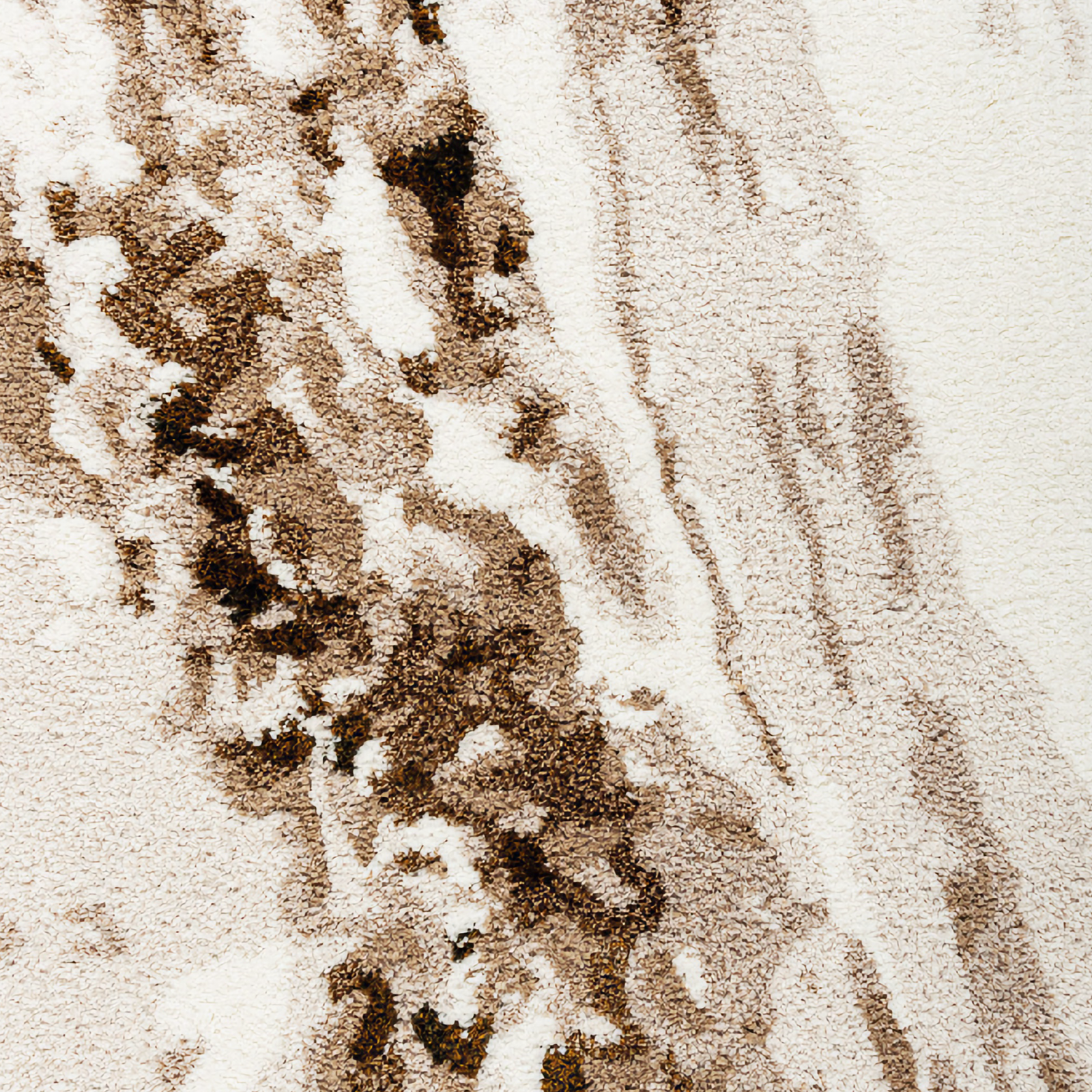 Graccioza Nevada Bath Rug in Fog on a bathroom floor