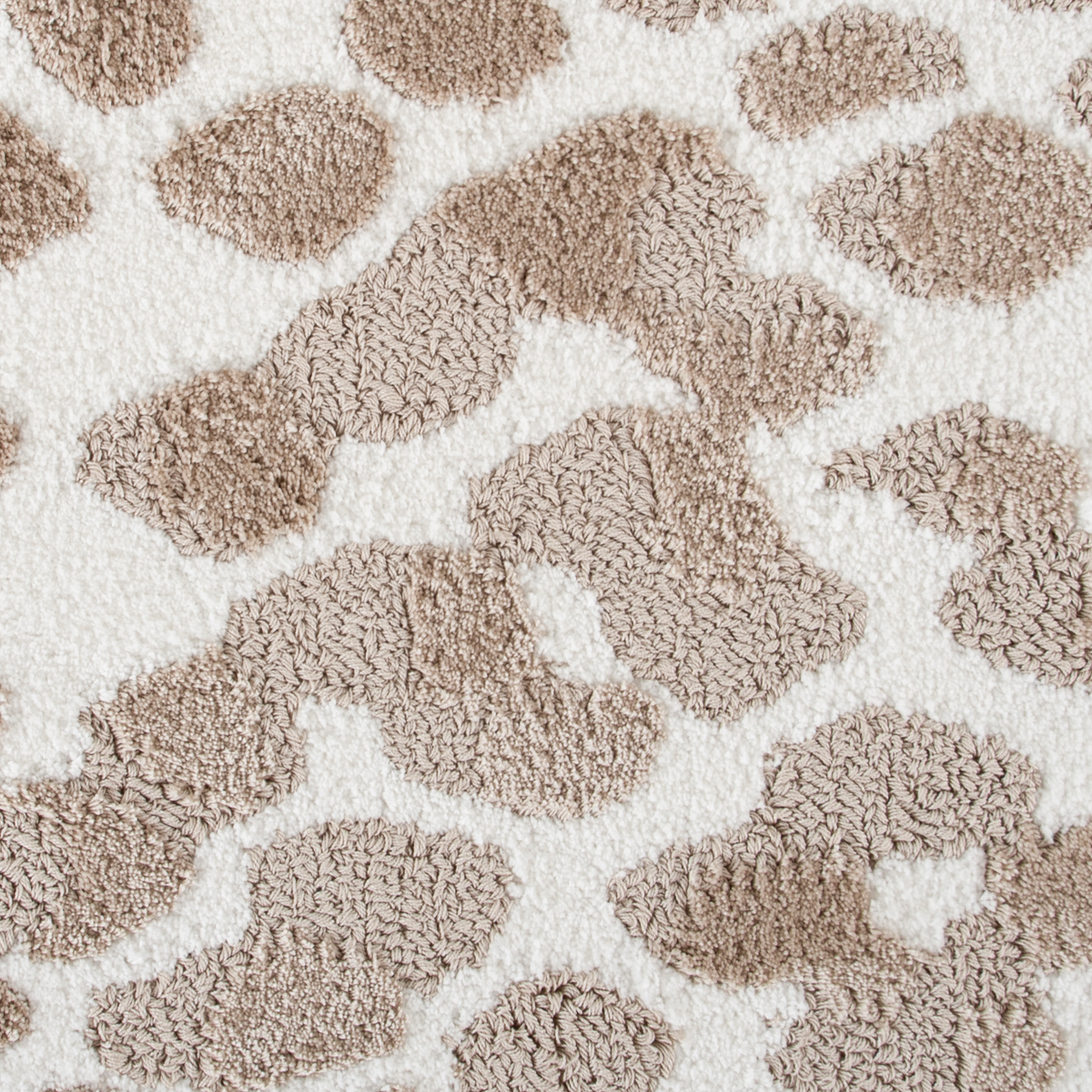 Closeup of Graccioza Sahara Bath Rug