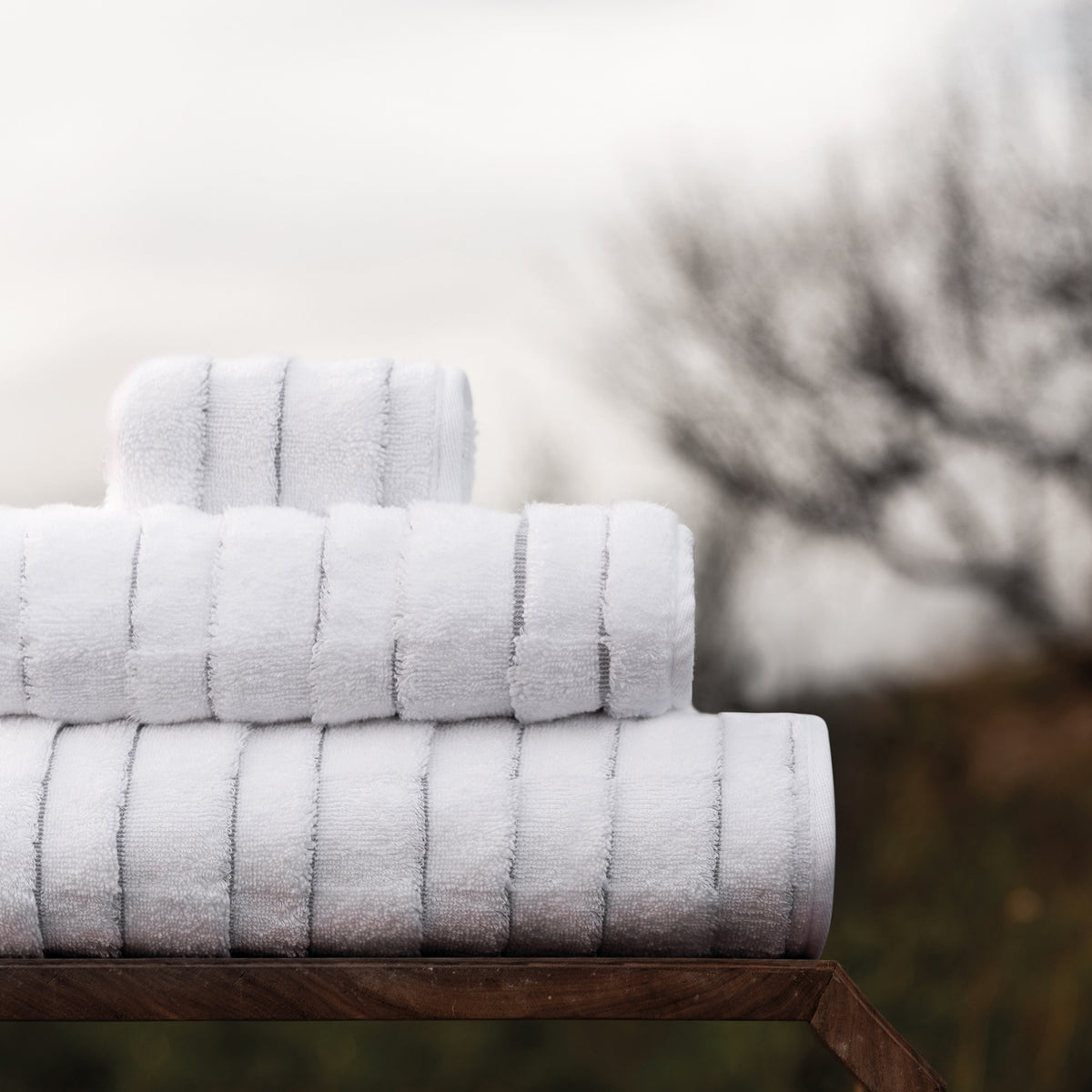 Folded Graccioza Taormina Bath Towels in Silver Color