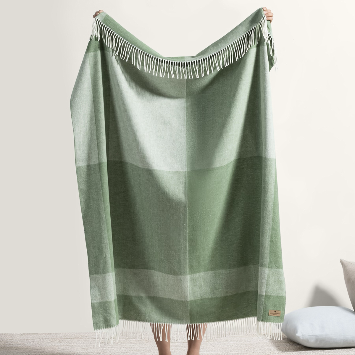 Hanging Lands Downunder Hampton Plaid Herringbone Throws in Olive Color