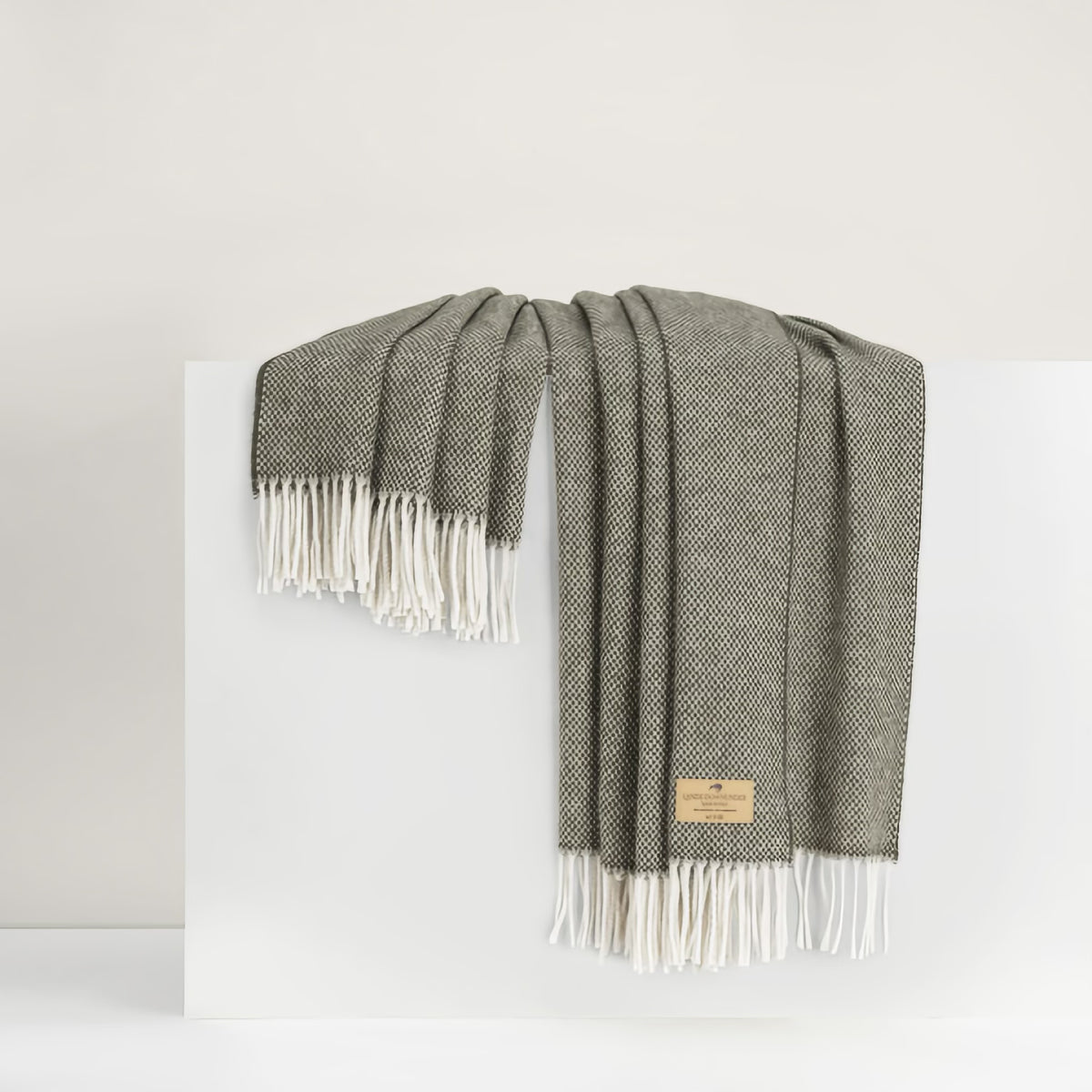 Lands Downunder Juno Cashmere Throw in Chive color