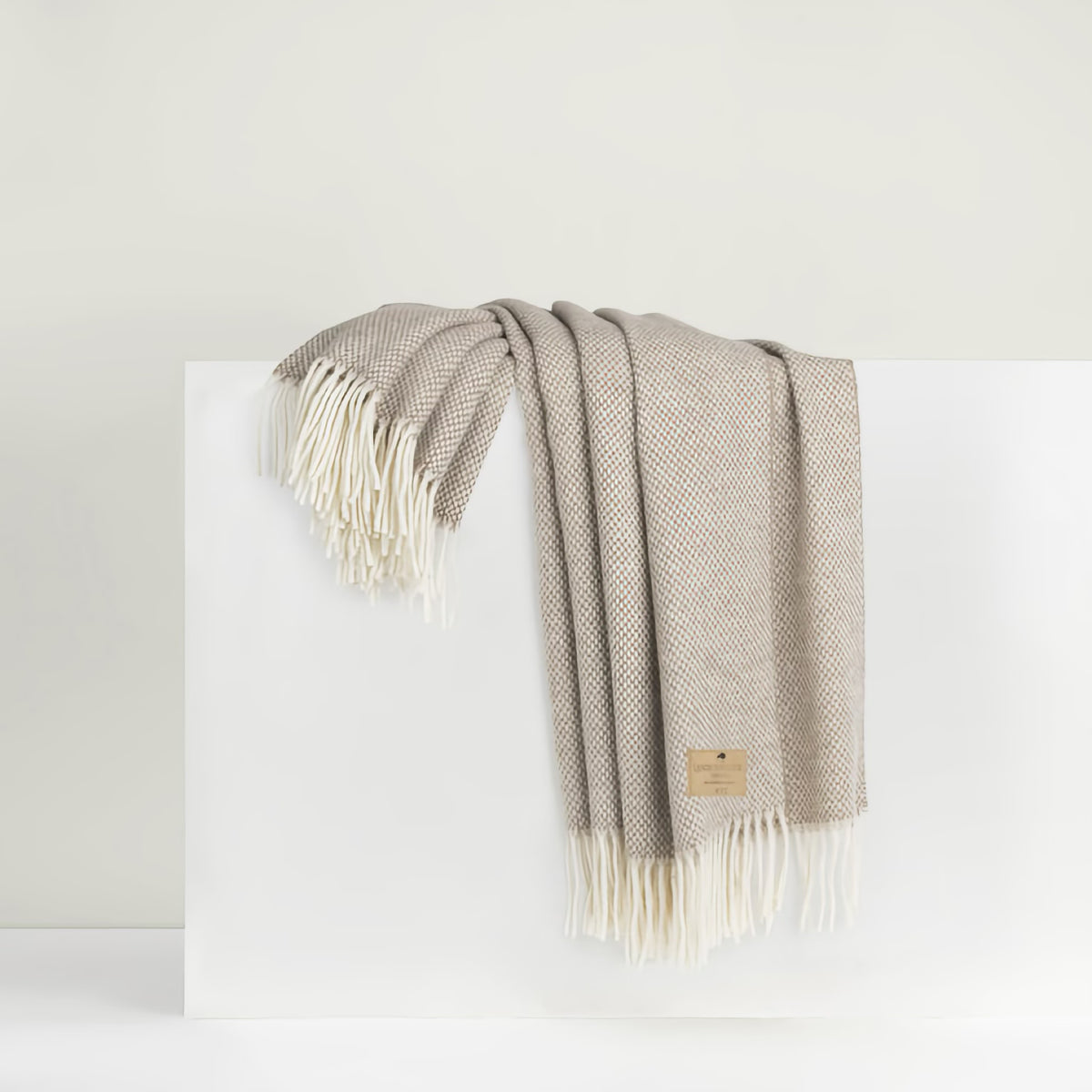 Lands Downunder Juno Cashmere Throw in Taupe color