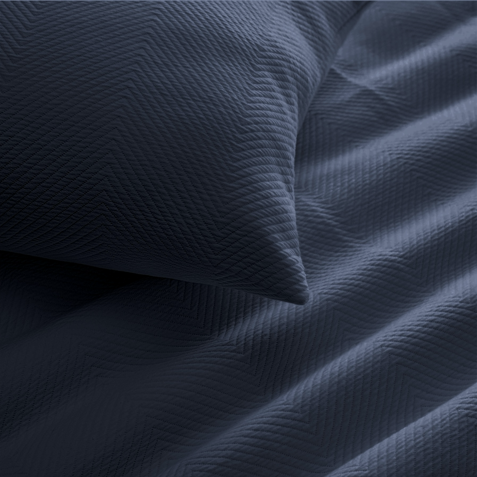 Folded Lands Downunder Lattice Cotton Coverlet in Navy Color