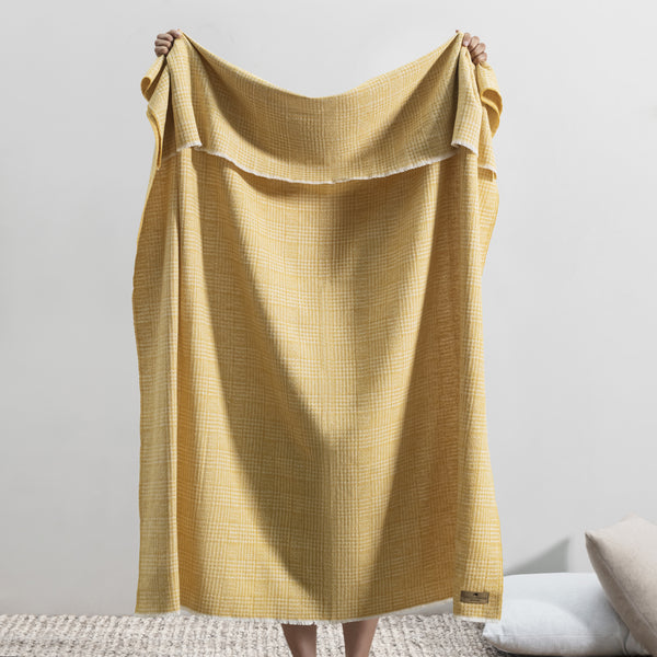 Lands Downunder Sutton Plaid Throw - Cider