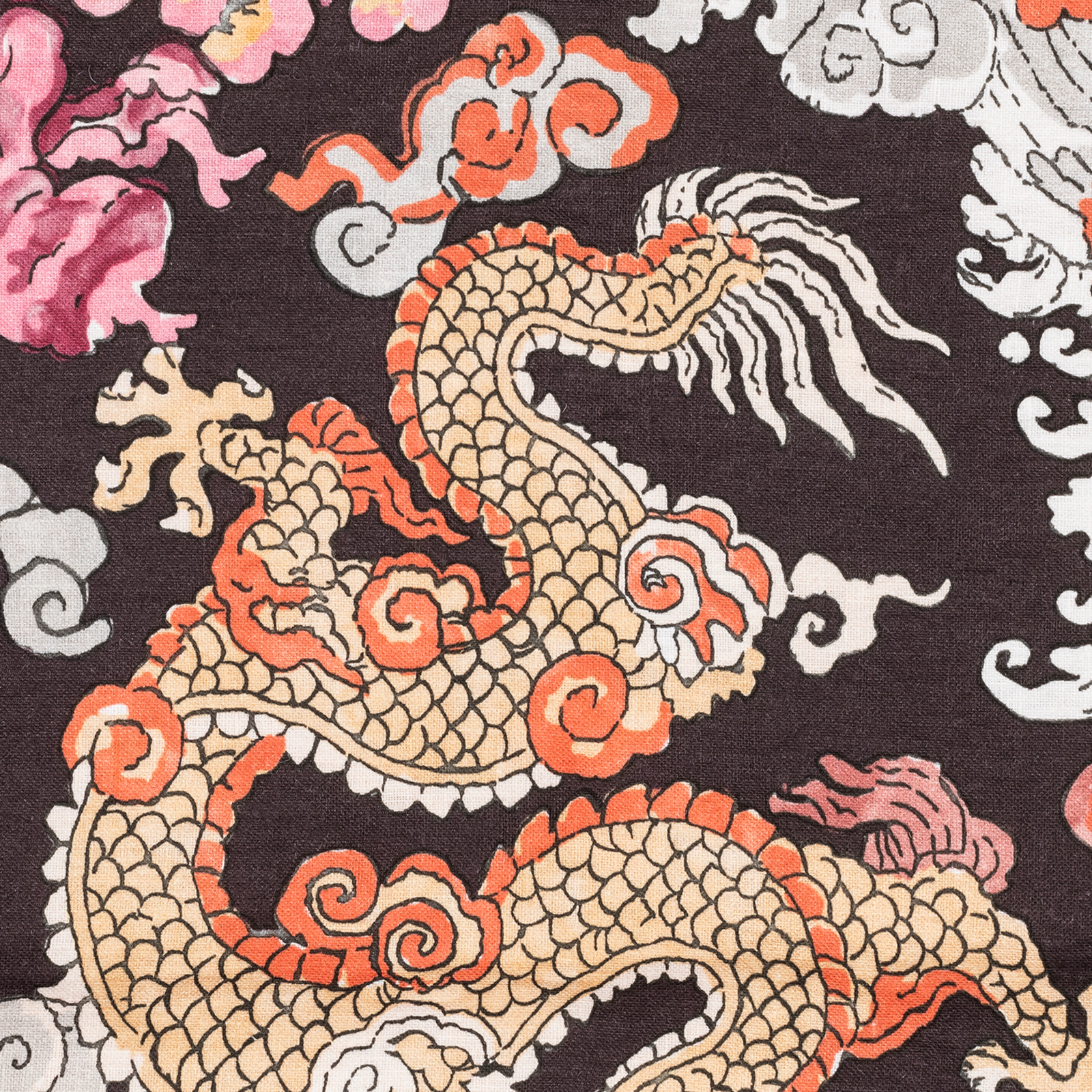 Matouk Schumacher Magic Mountain Guest Towels in Chocolate Persimon