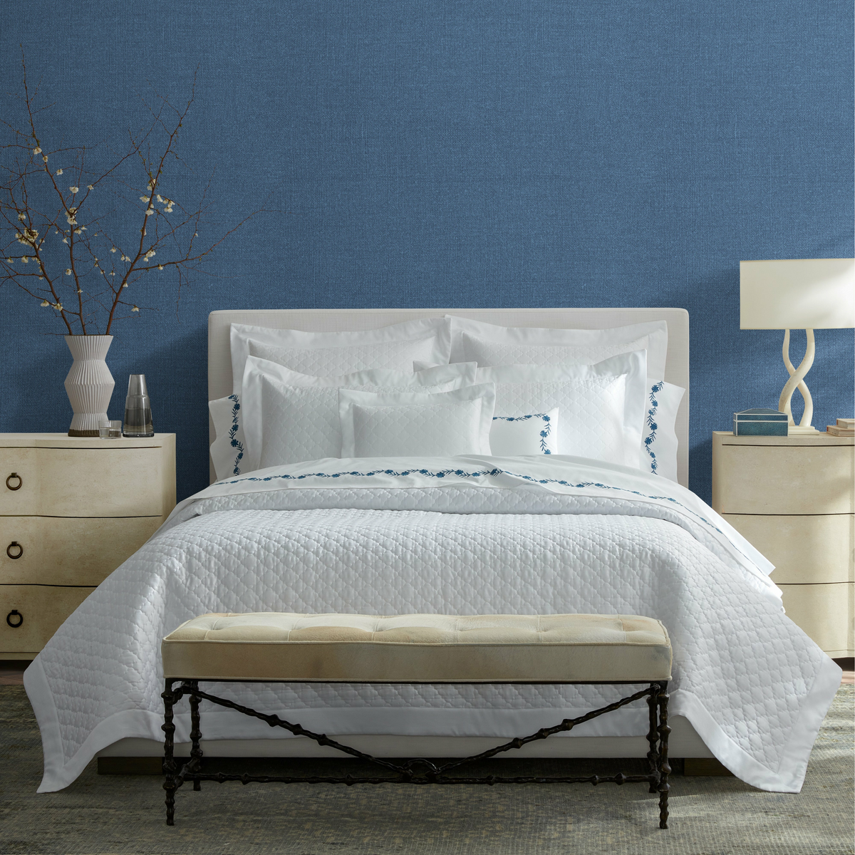 Matouk Ava Bedding Collection Full White