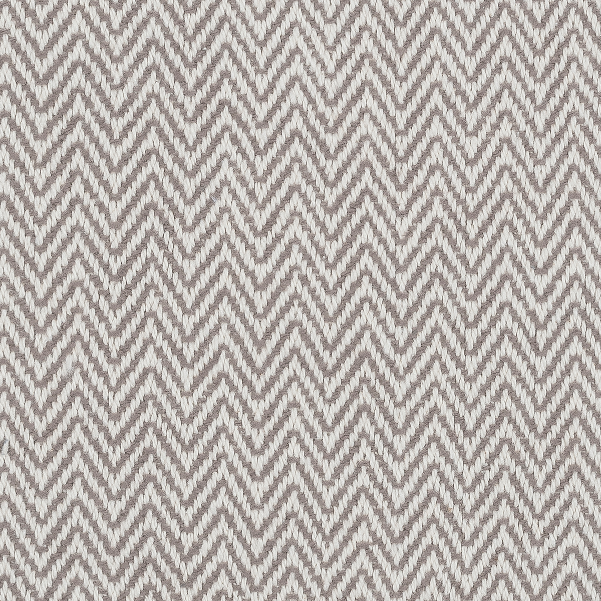 Swatch Sample of Matouk Avalon Blanket in Platinum color