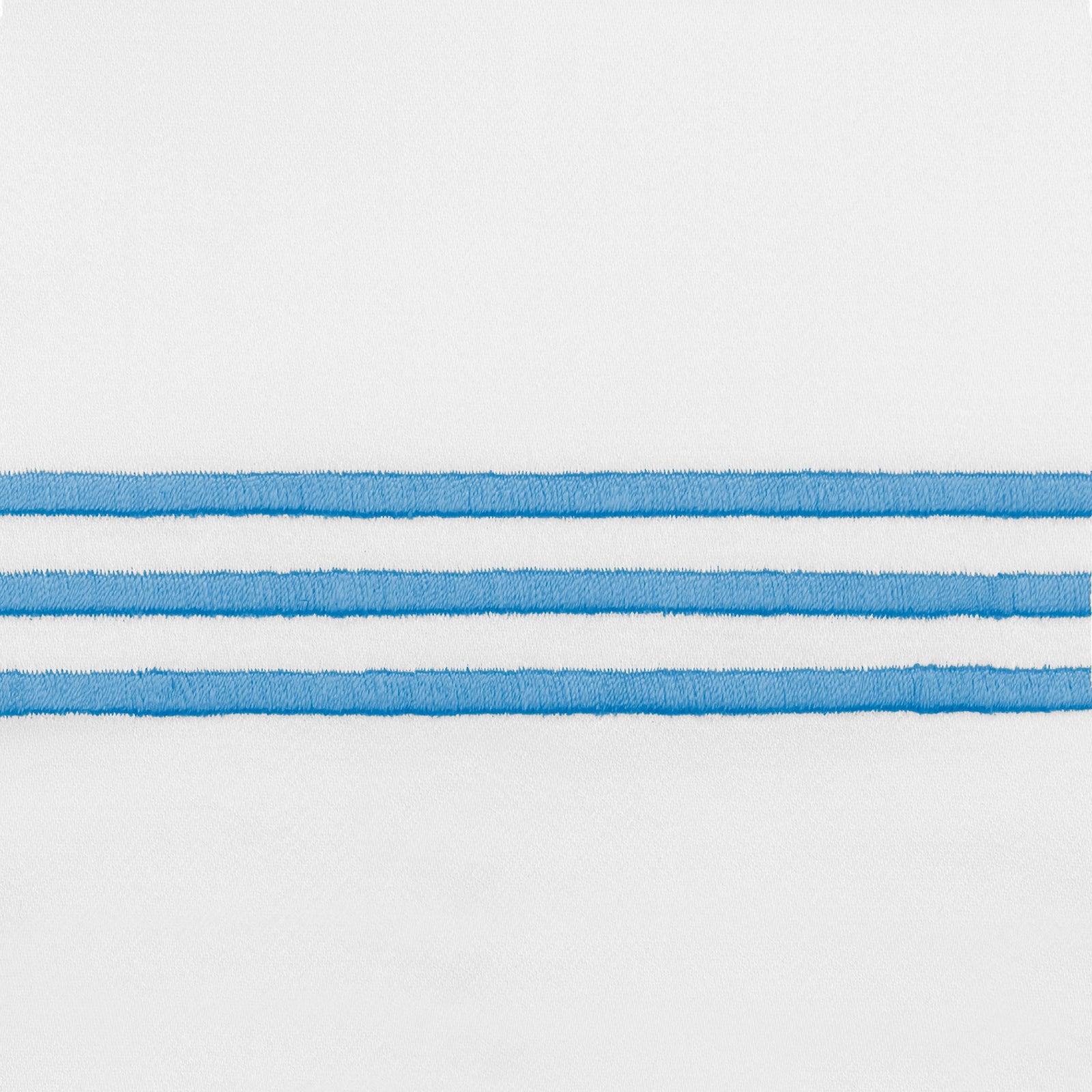 Matouk Bel Tempo Bedding with Ocean Swatch