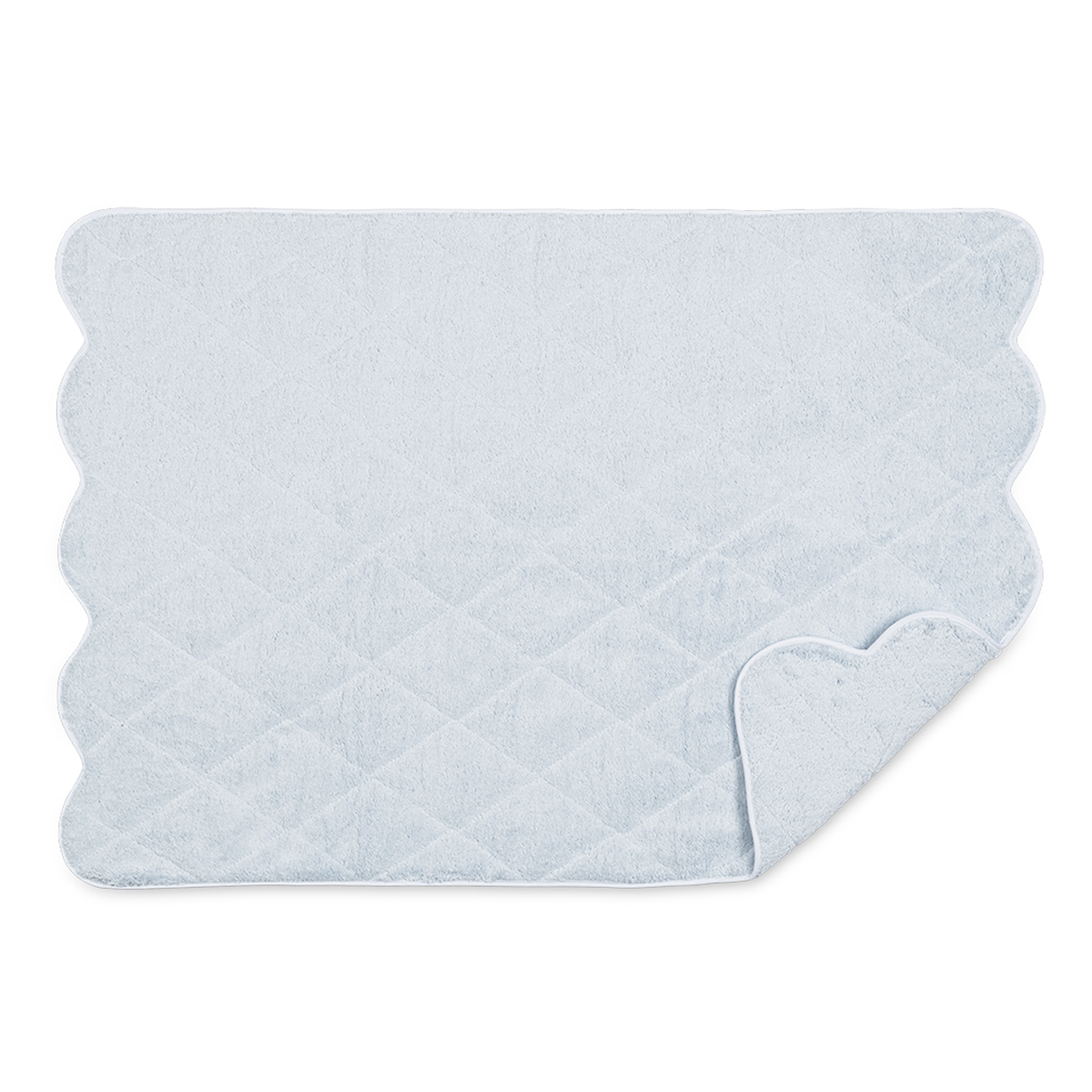 Quilted Tub Mat of Matouk Cairo Scallop in Color Light Blue/White