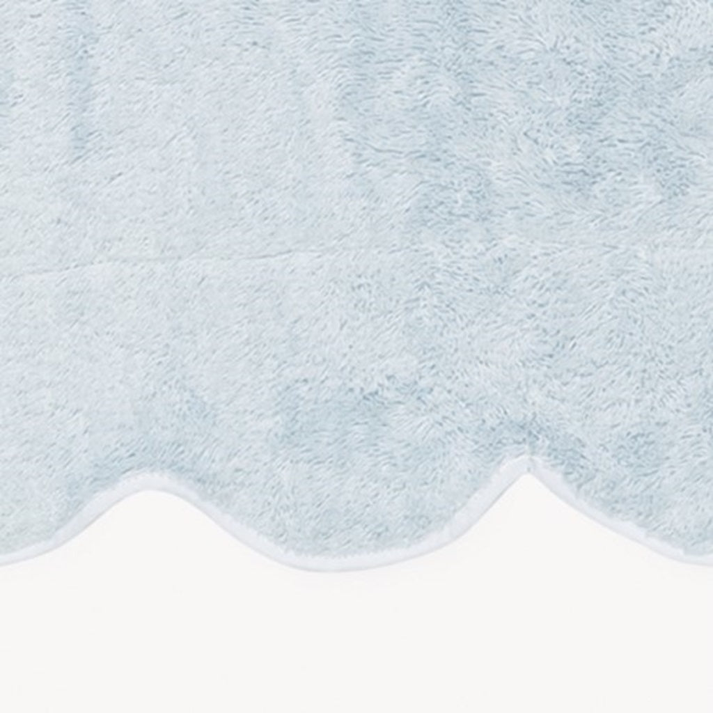 Silo Image of Matouk Cairo Scallop Bath Towels in Color Light Blue/White